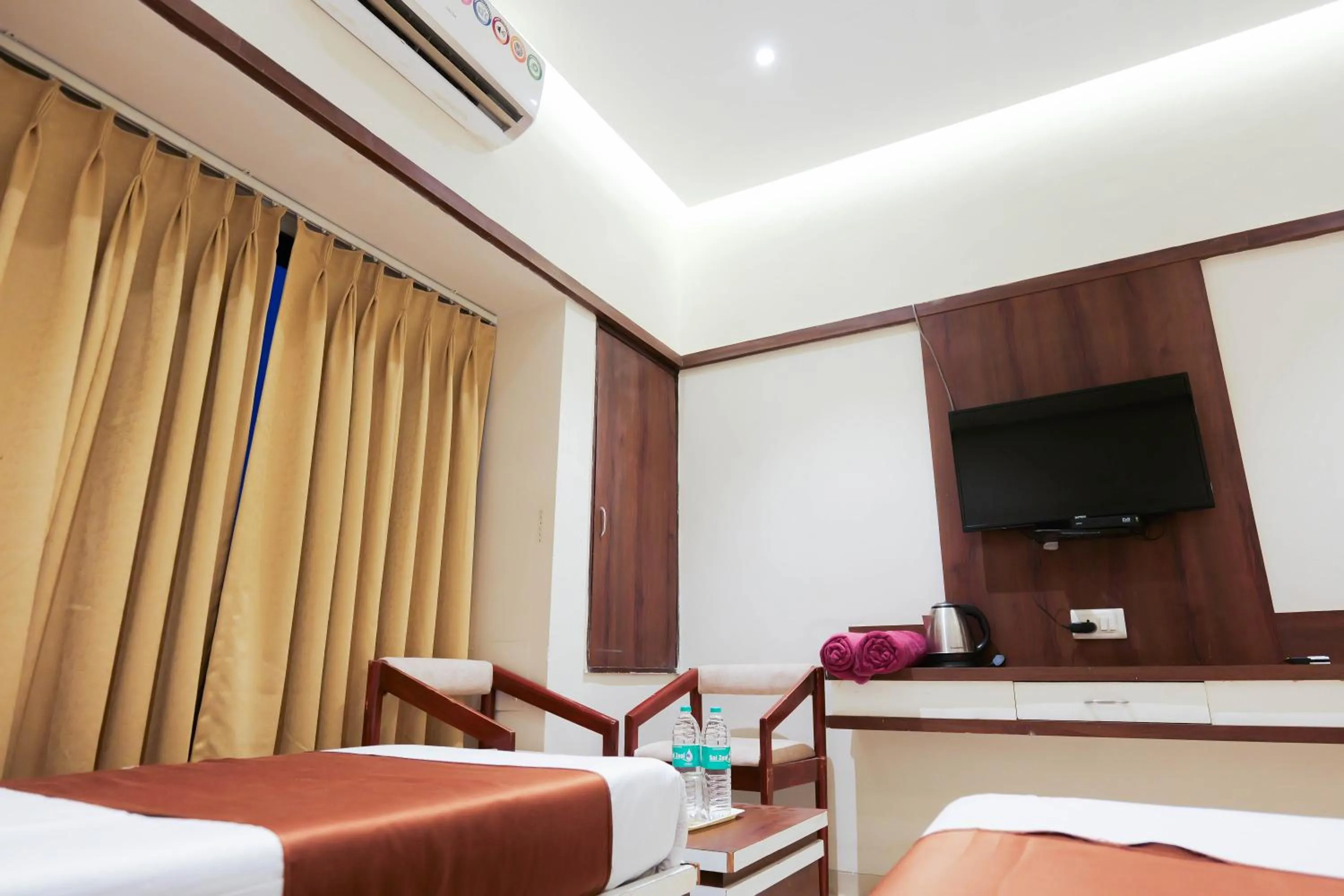 Bedroom, Bed in Hotel Laxmi Palace