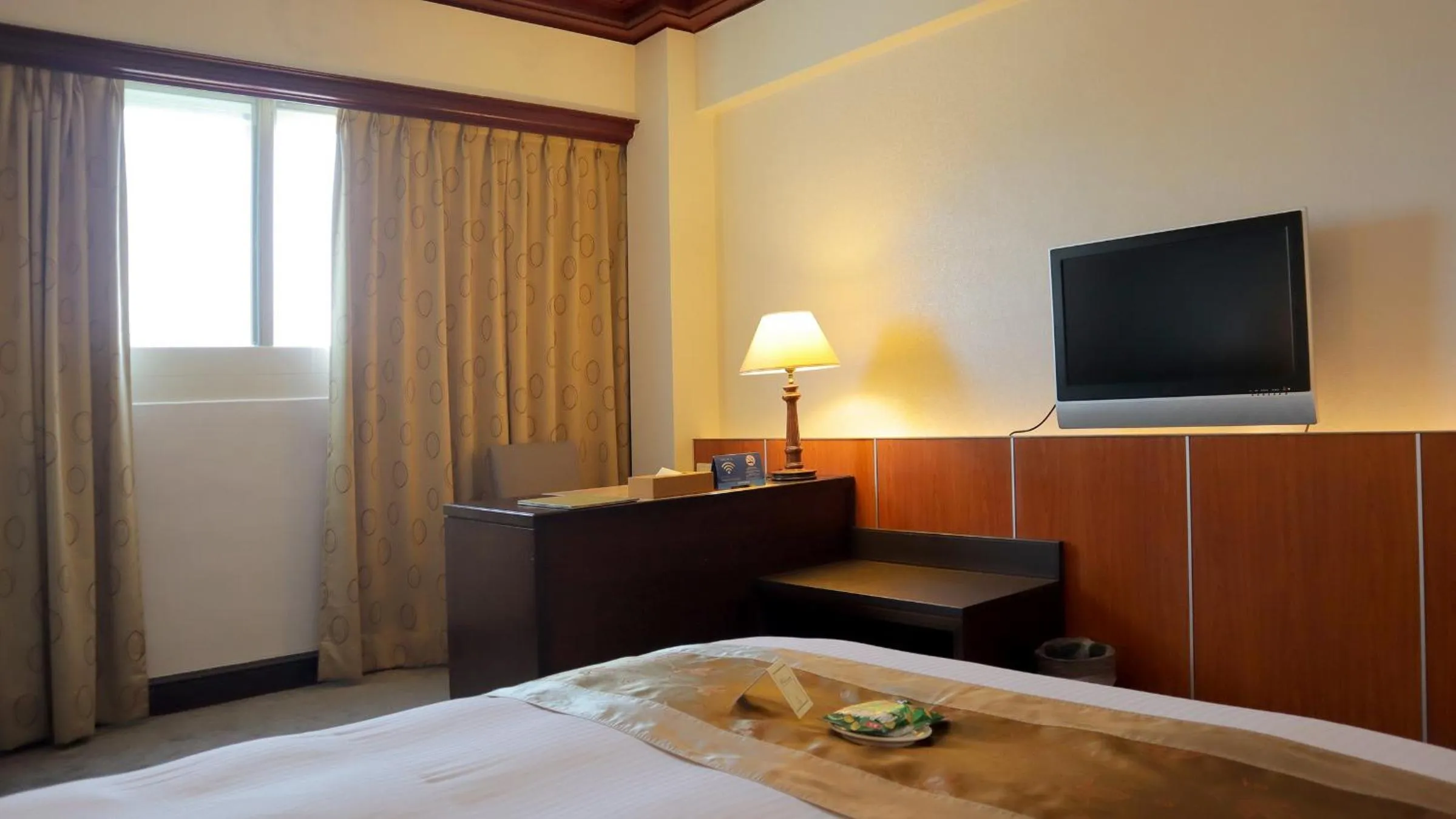 Photo of the whole room, Bed in Ho Fong Business Stay