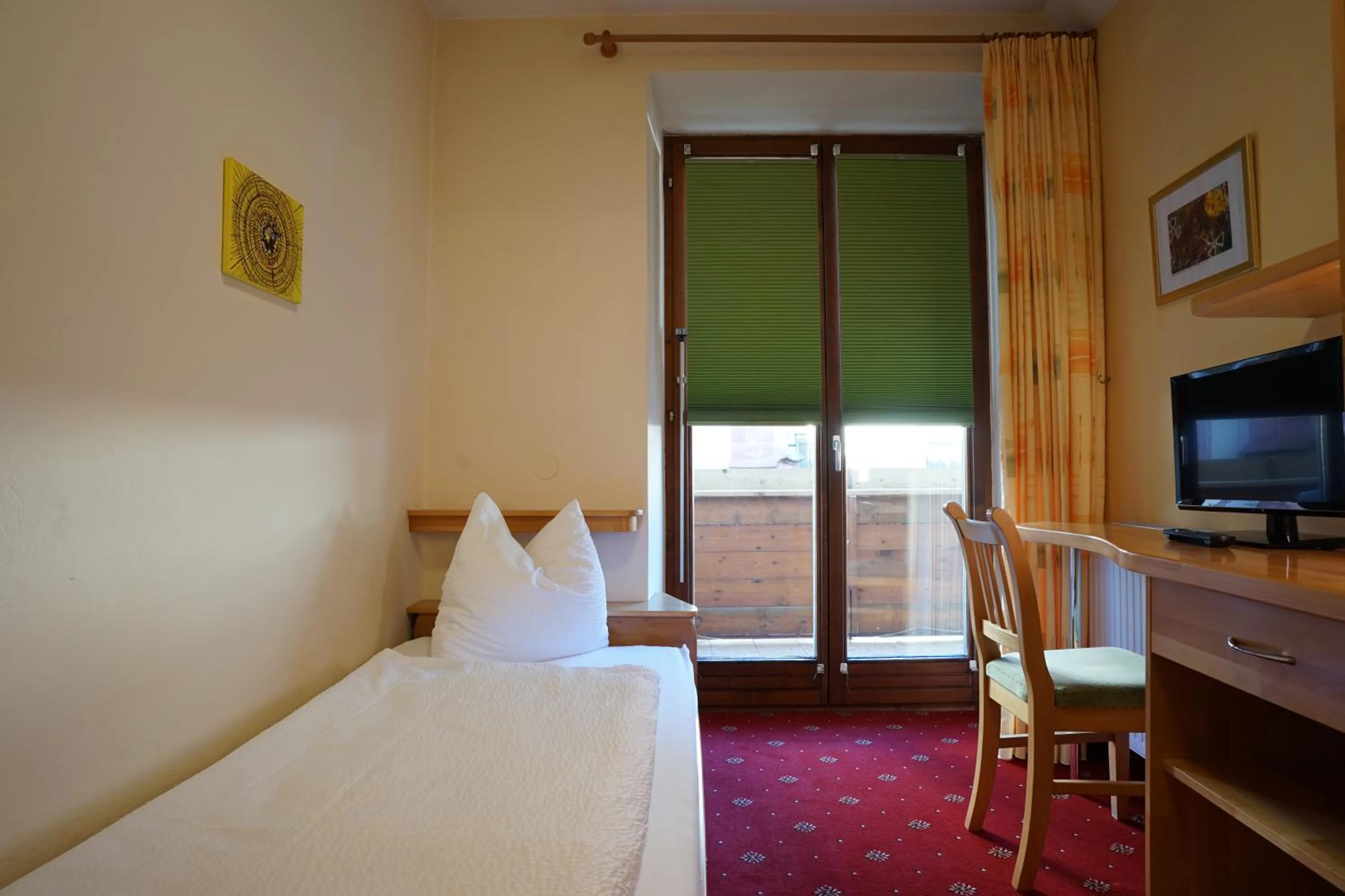 Bed in Gasthof-Fleischerei Engl
