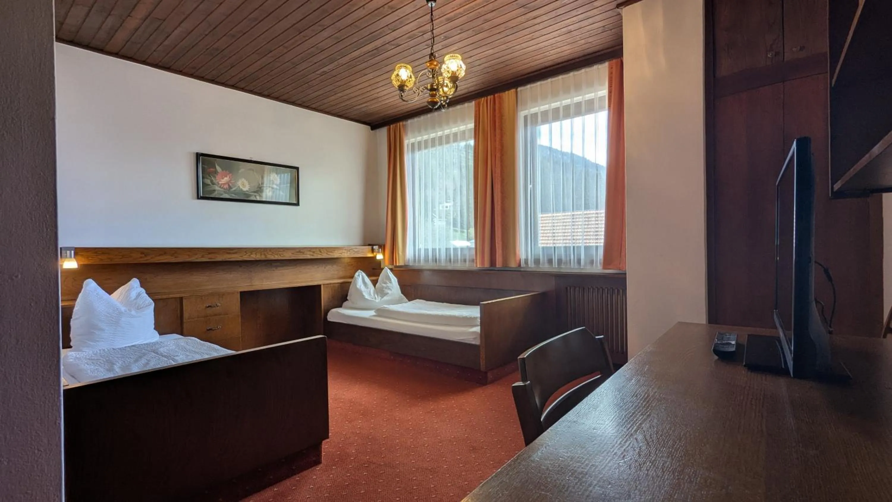 Bed in Gasthof-Fleischerei Engl