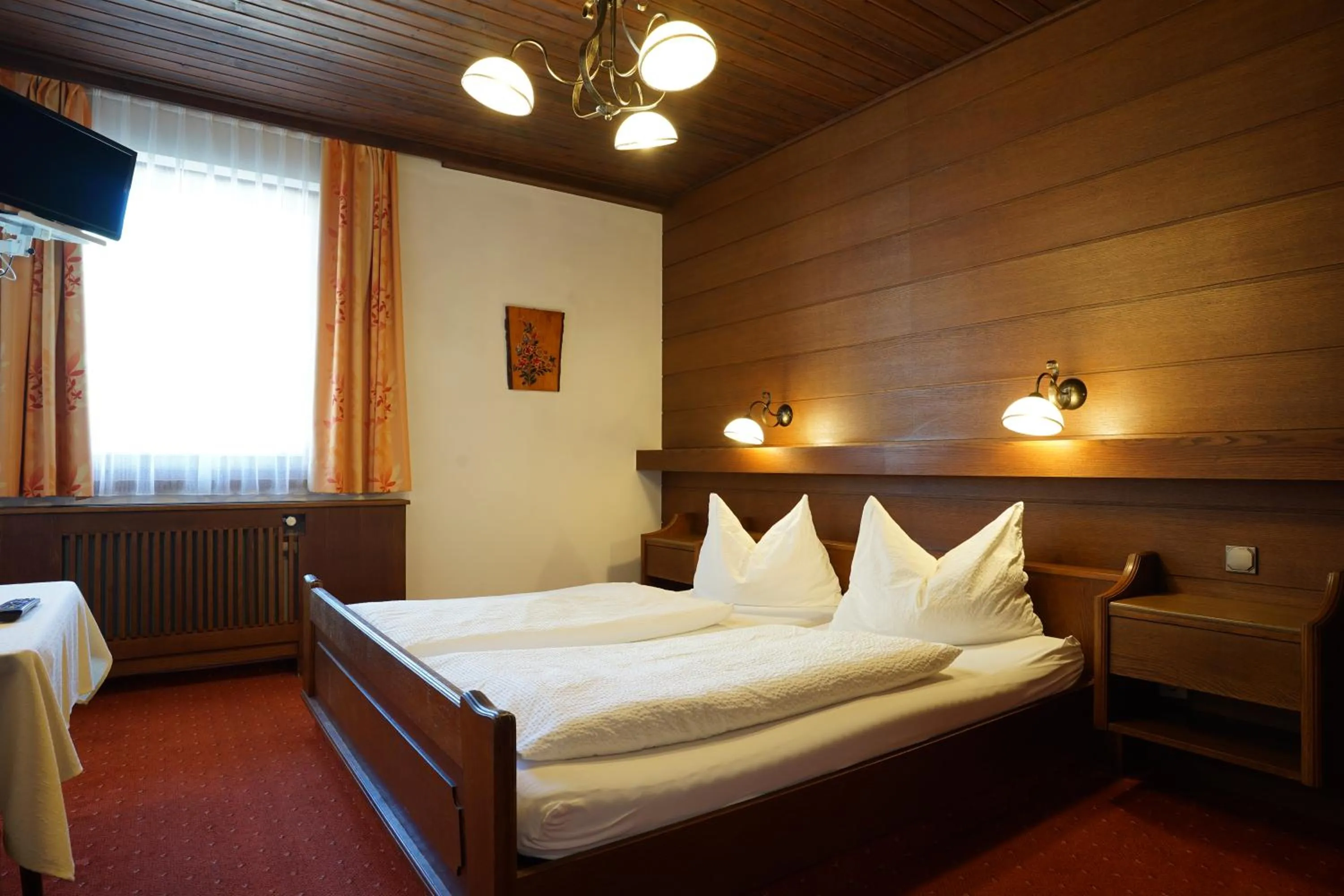 Bed in Gasthof-Fleischerei Engl