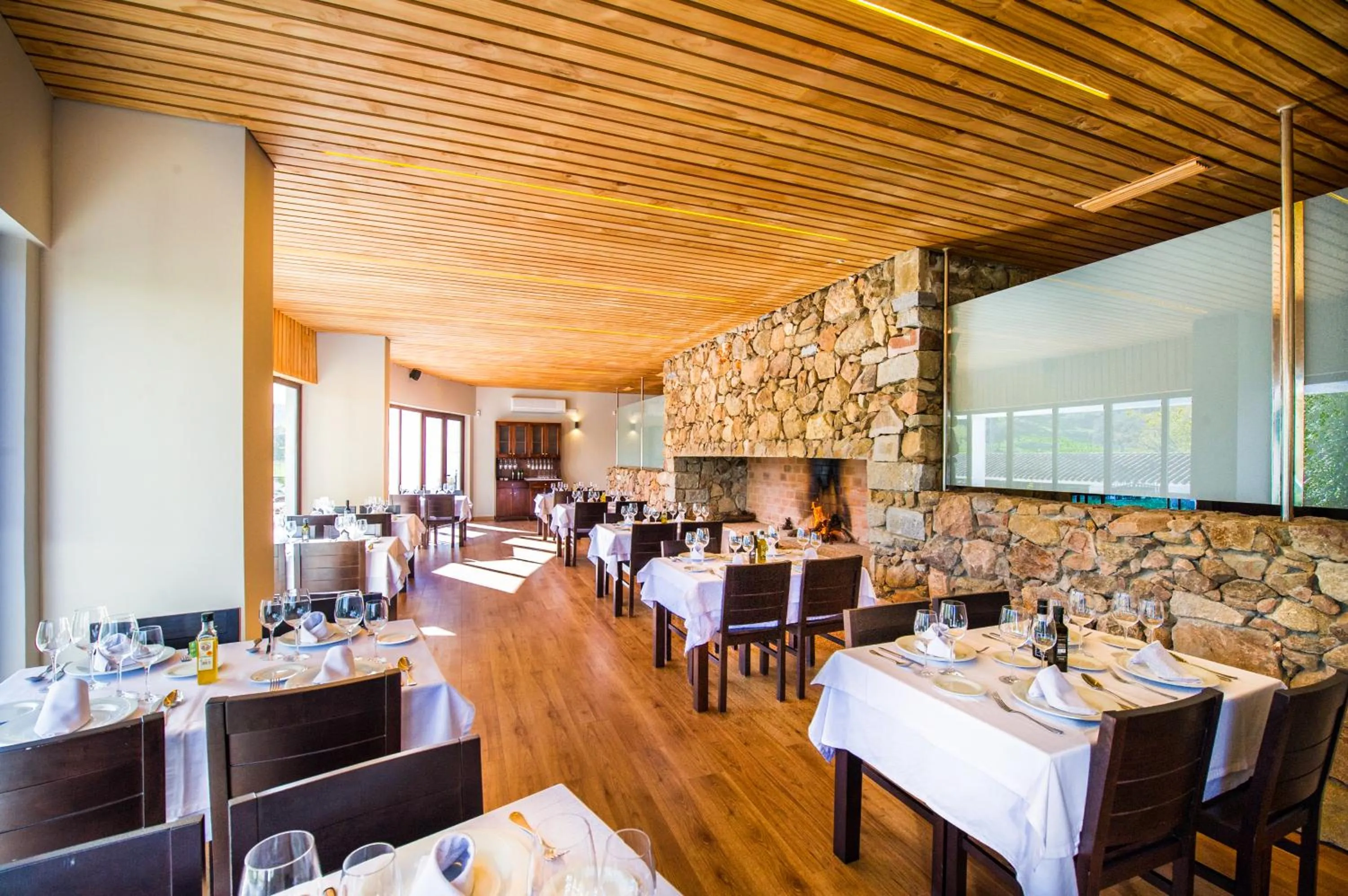 Restaurant/places to eat in Hotel Rural Las Monteras