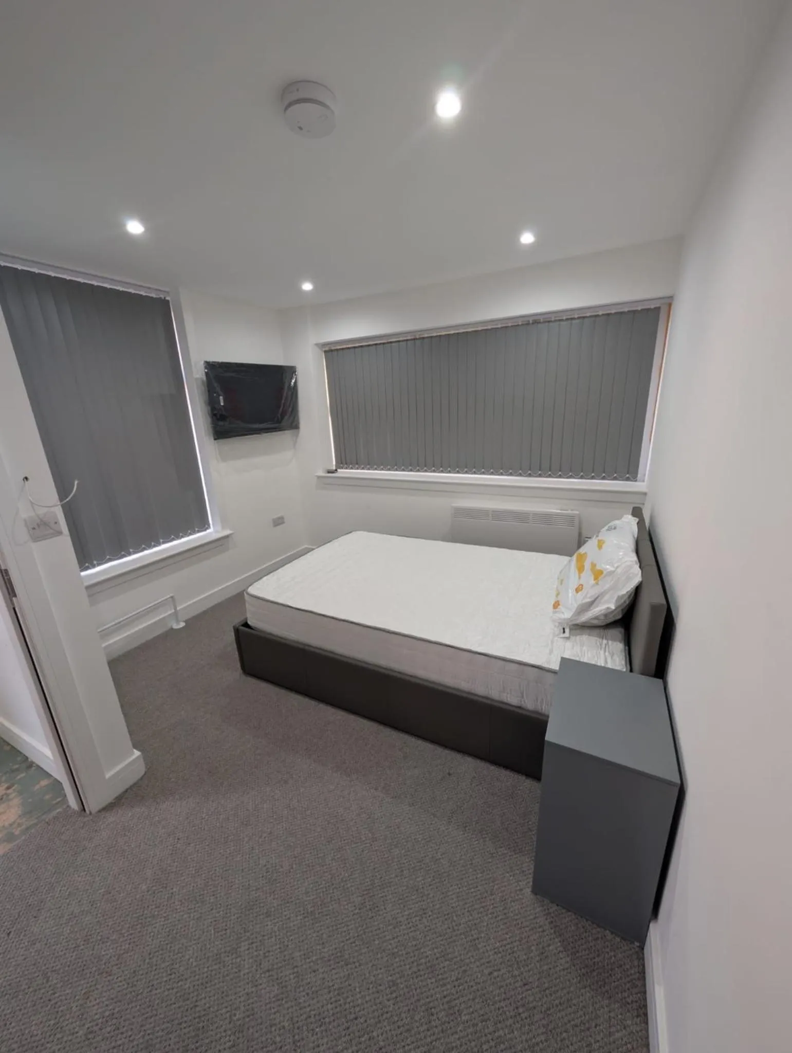 Bedroom, Bed in Park Lodge Preston