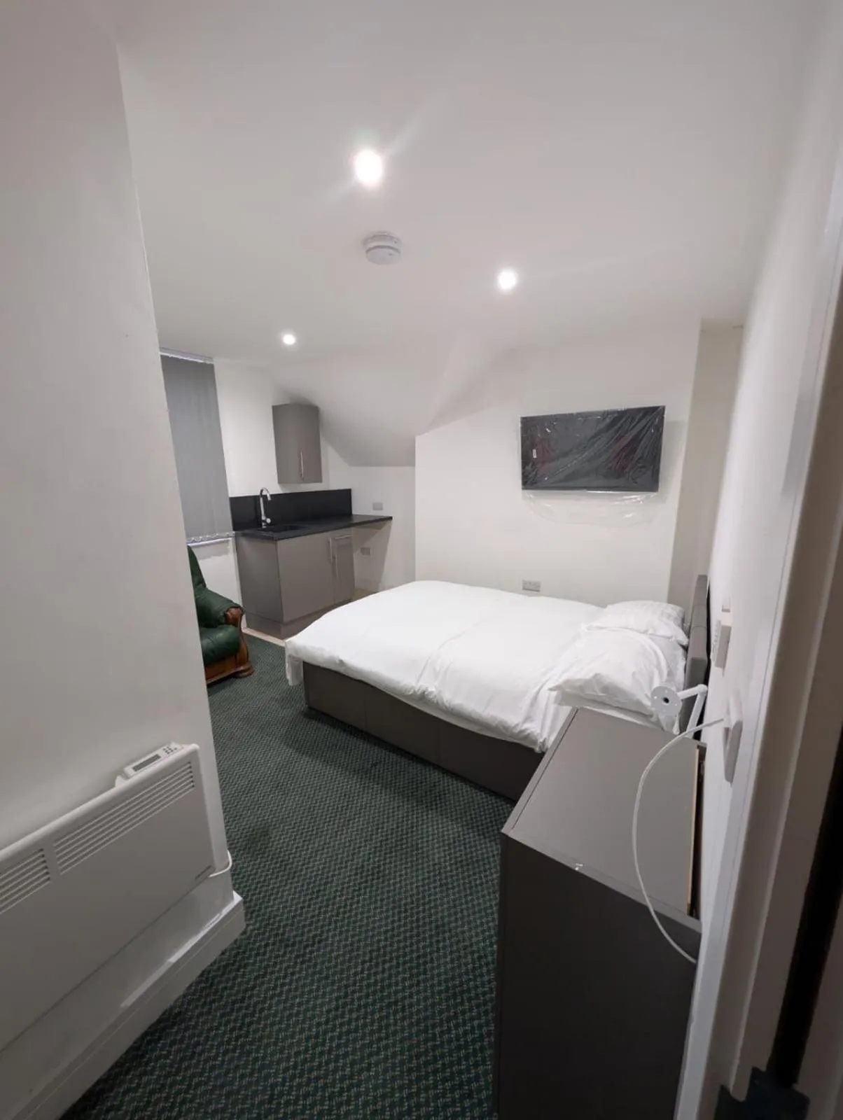 Bedroom, Bed in Park Lodge Preston