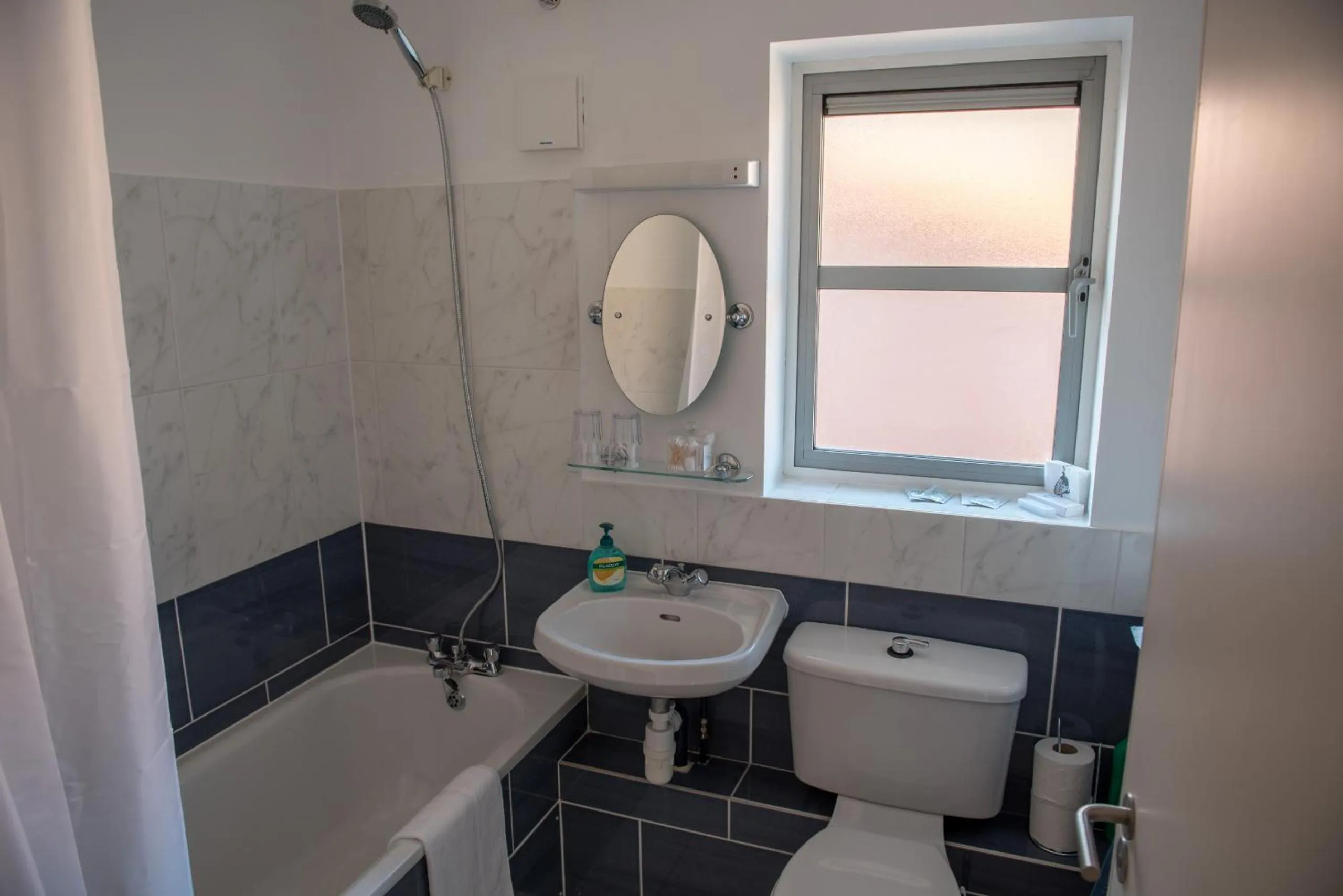 Bathroom in Toothbrush Apartments - Central Ipswich St Peters St