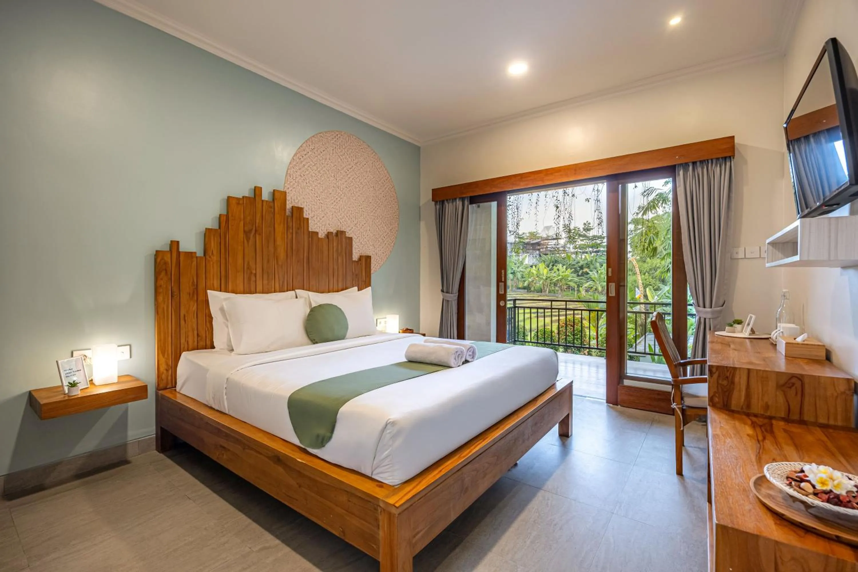 Bed in Cove Asanaya