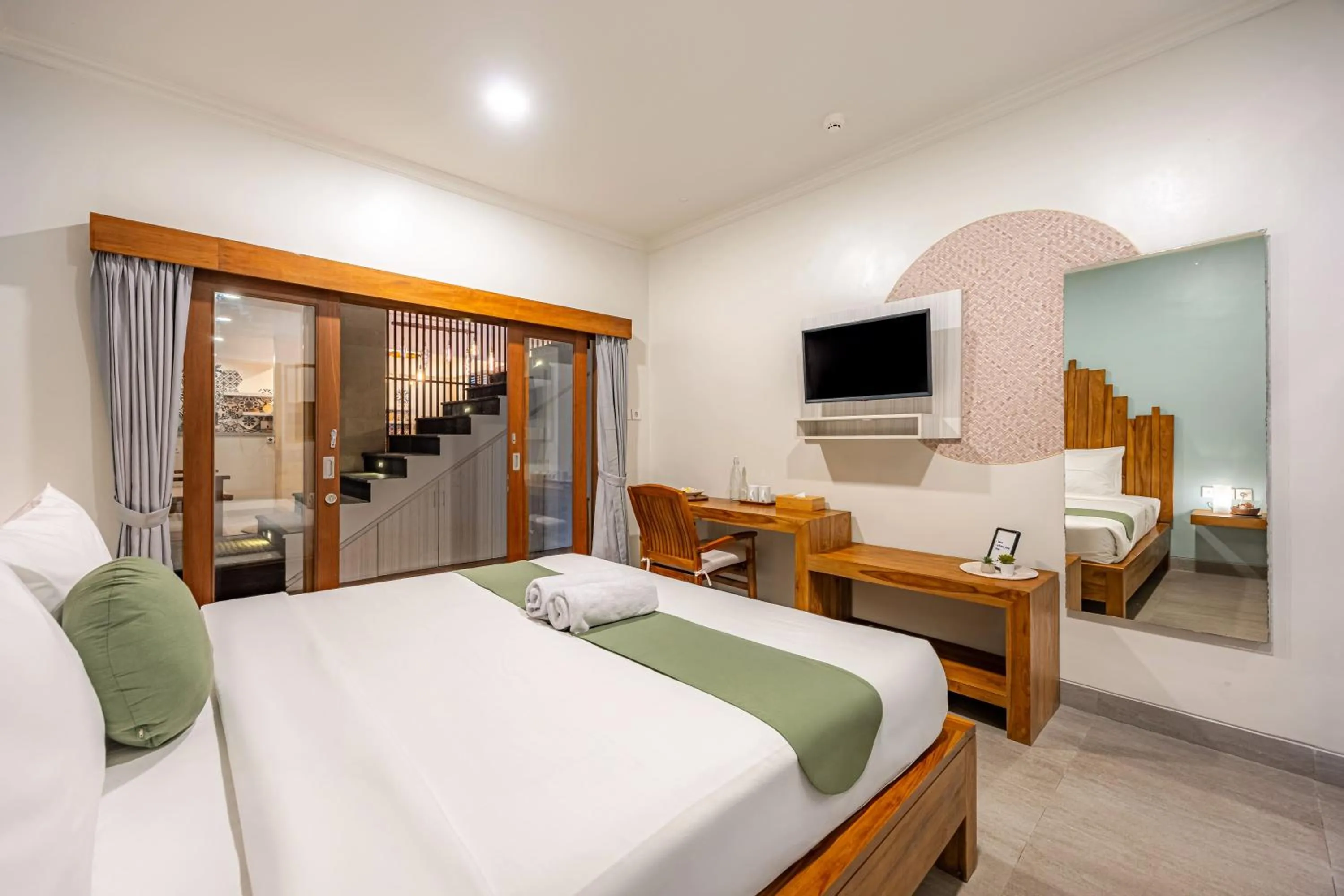 Bed in Cove Asanaya
