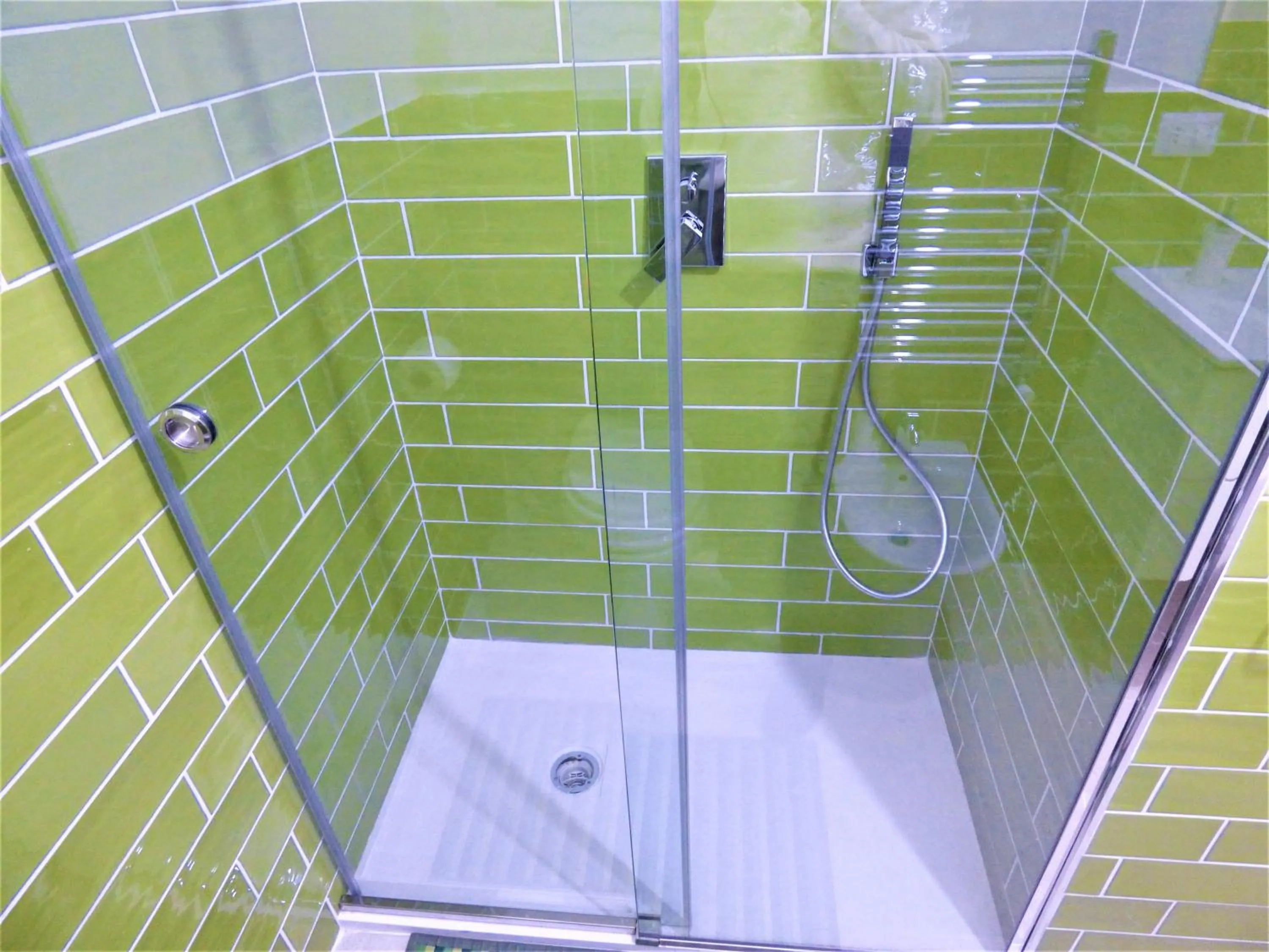 Shower in Napoletando bed and breakfast