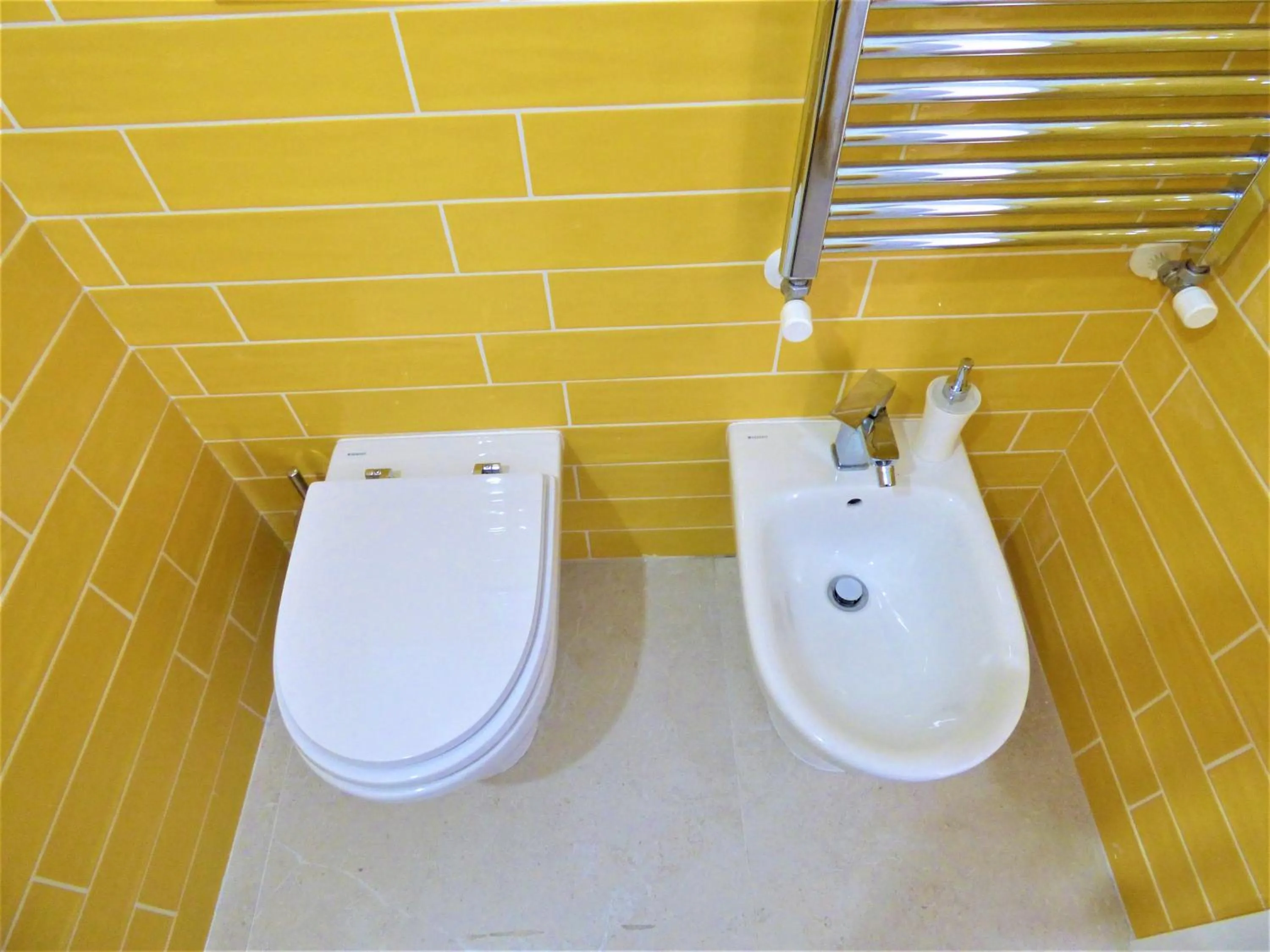 Toilet in Napoletando bed and breakfast