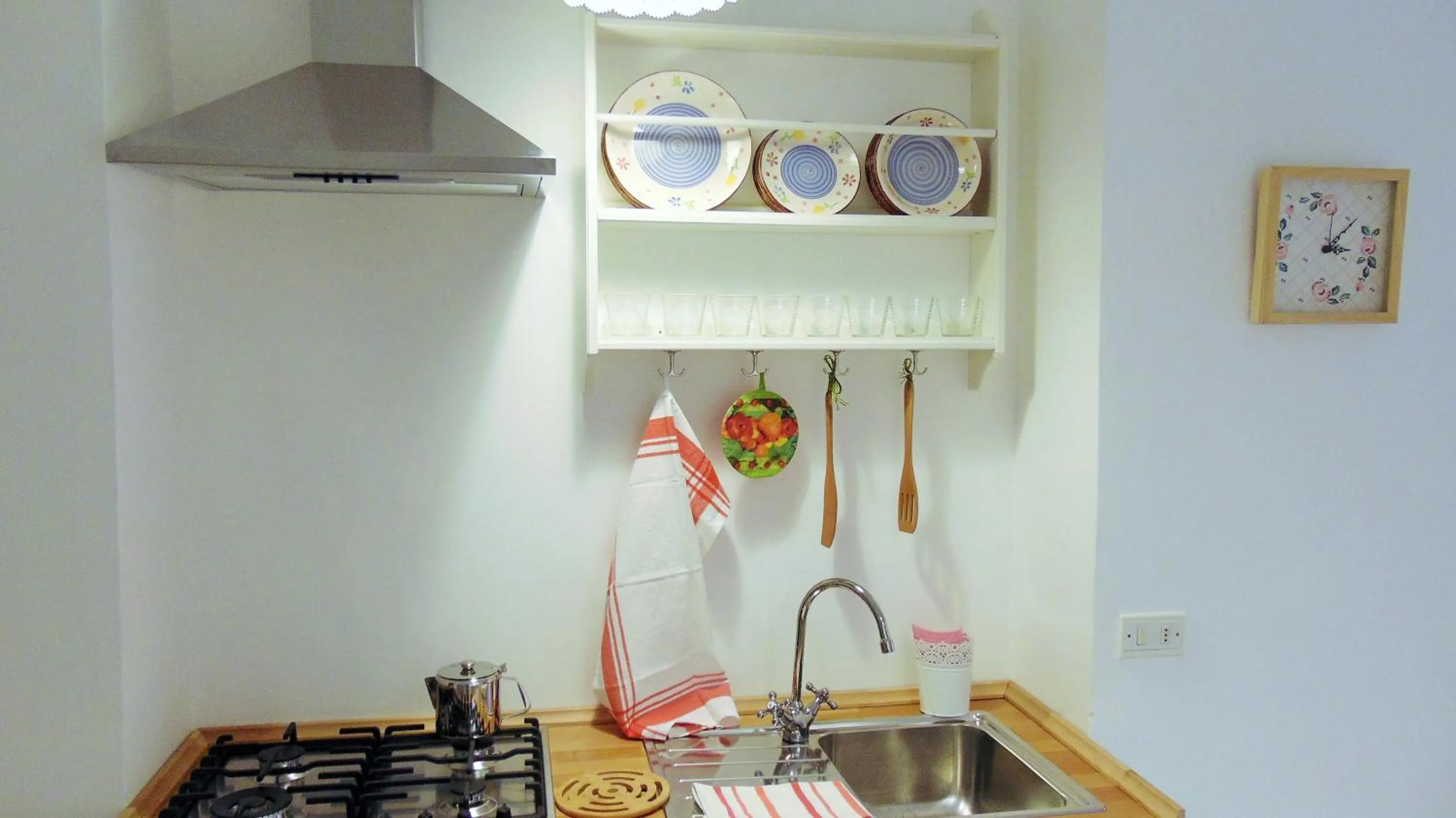 Kitchen or kitchenette in Napoletando bed and breakfast