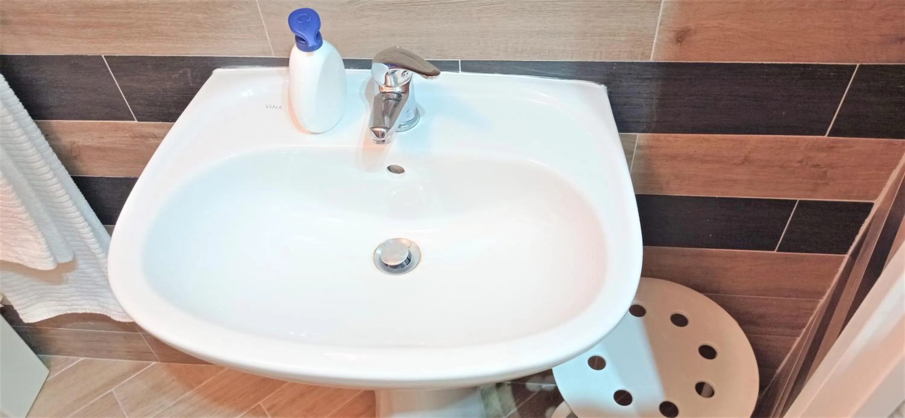 Bathroom in Napoletando bed and breakfast