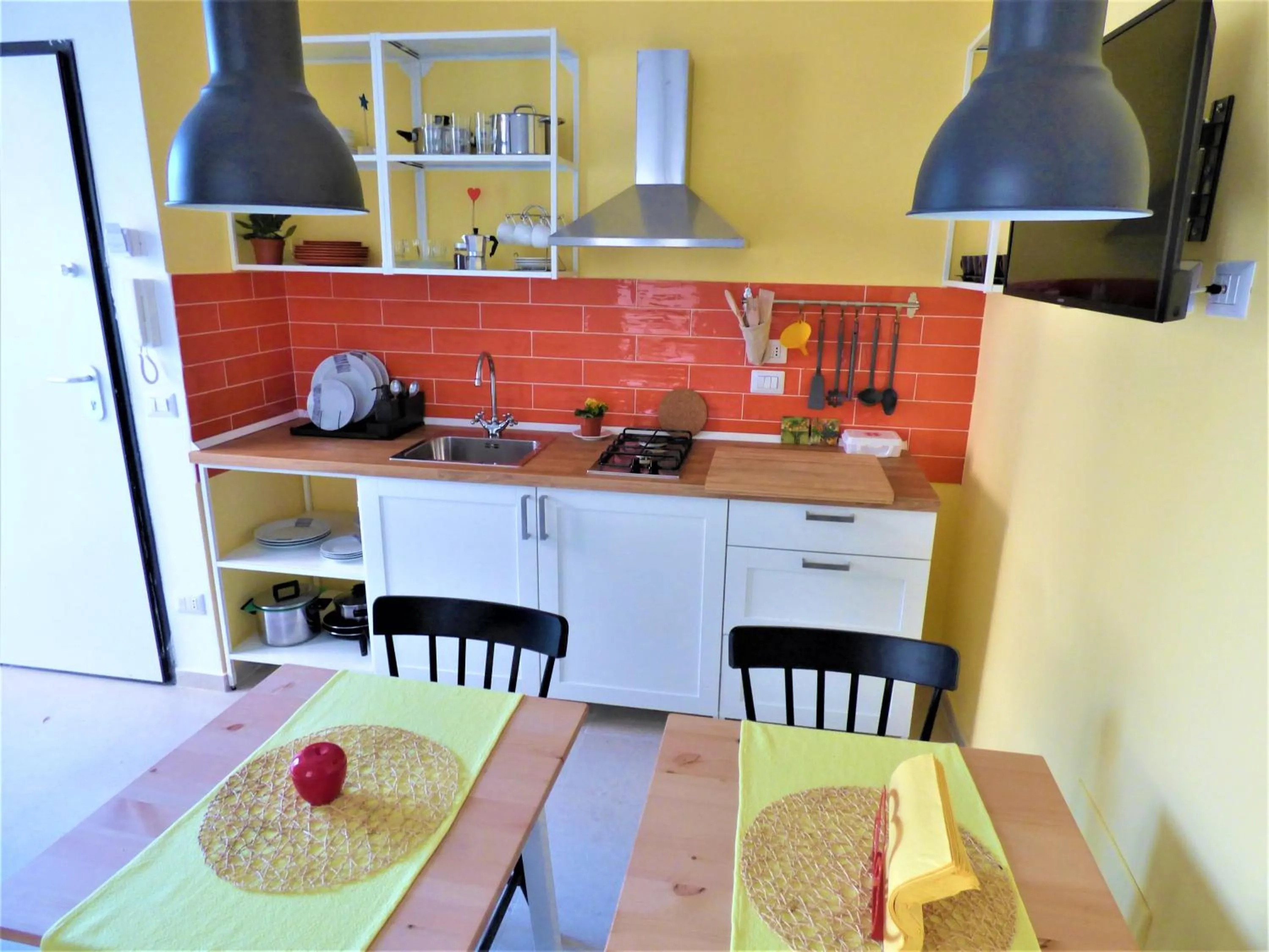 Dining area in Napoletando bed and breakfast