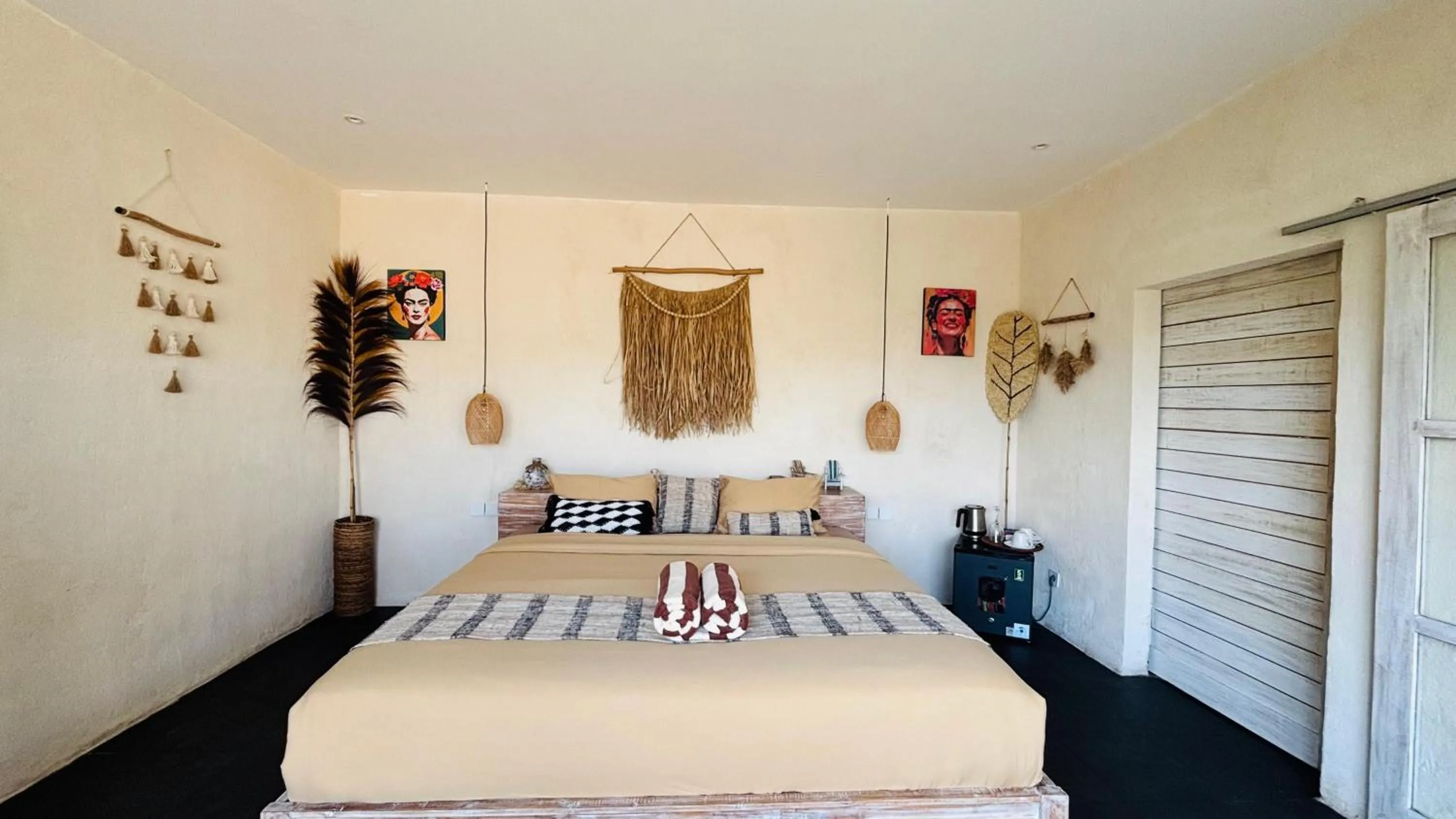 Bed in Le Yanandra Bali Resort