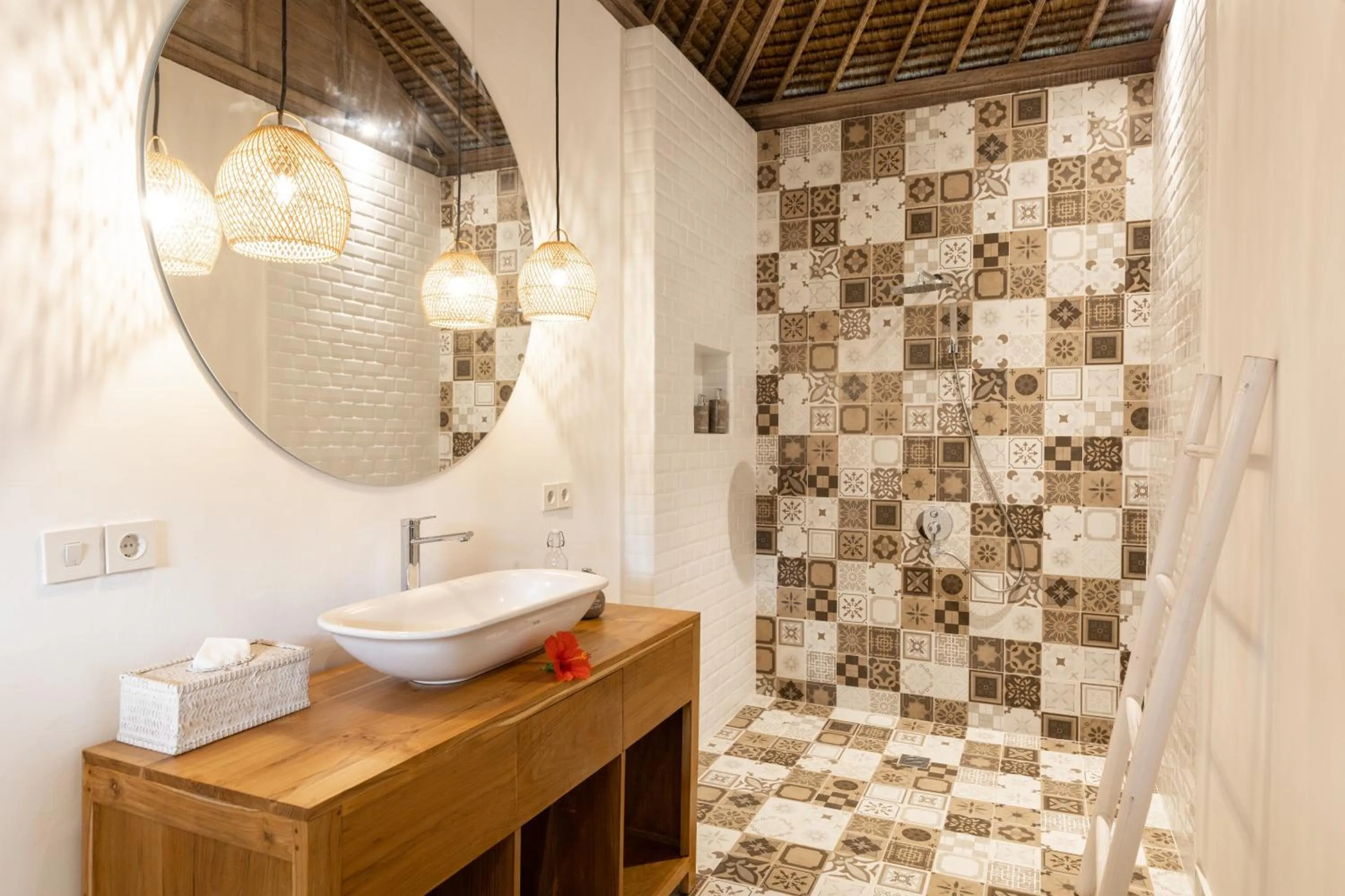 Shower in Le Yanandra Bali Resort