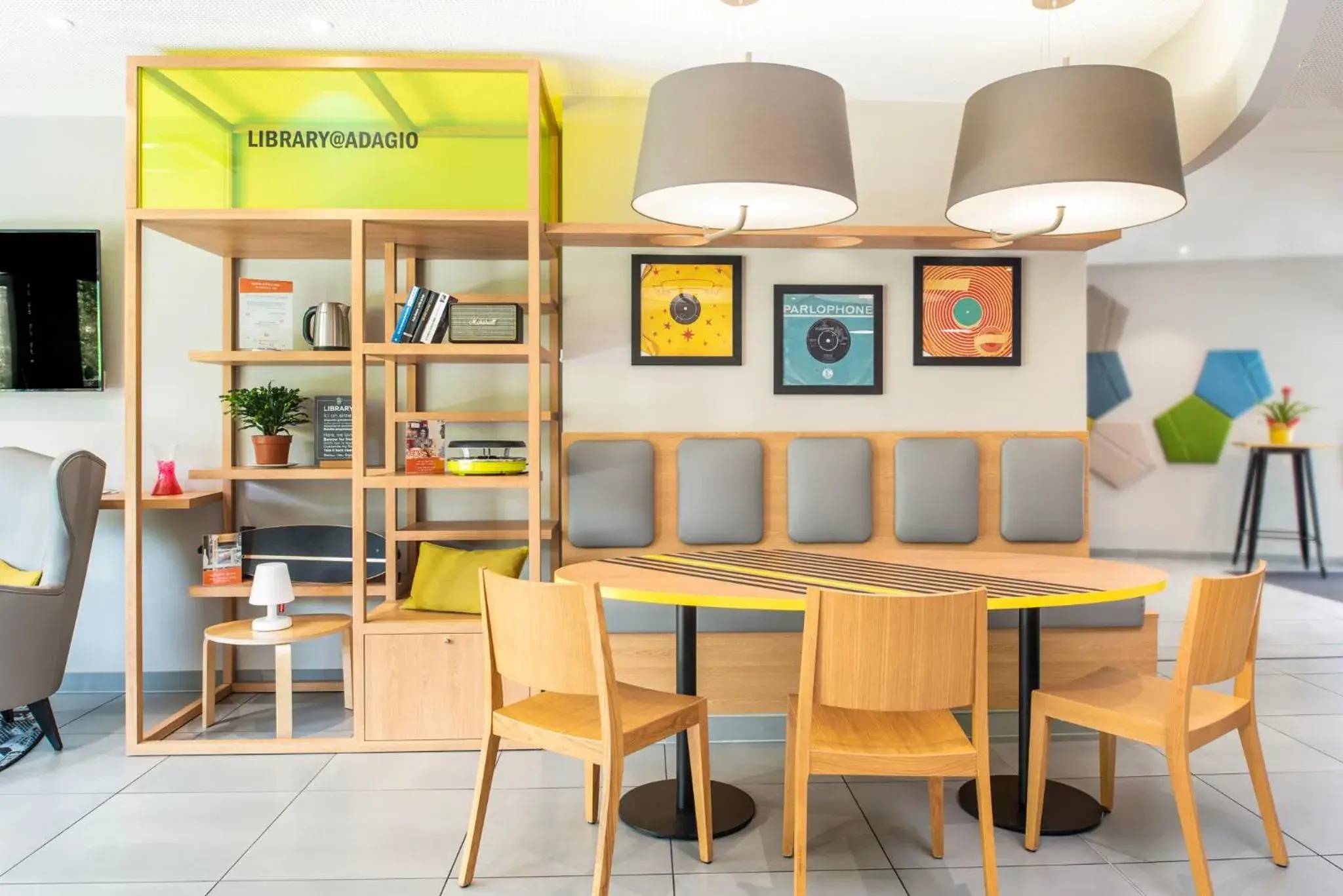 Lobby or reception in Aparthotel Adagio access Colombes La Défense Lobby or reception in Aparthotel Adagio access Colombes La Défense