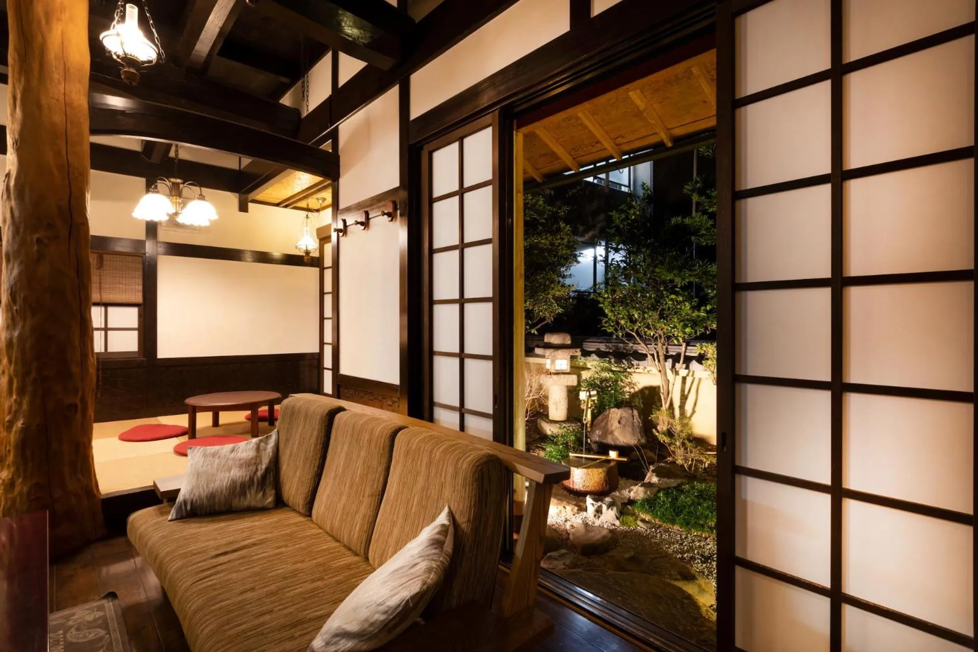 Garden view in Kyo-machiya Stay WAKA Fushimiinari
