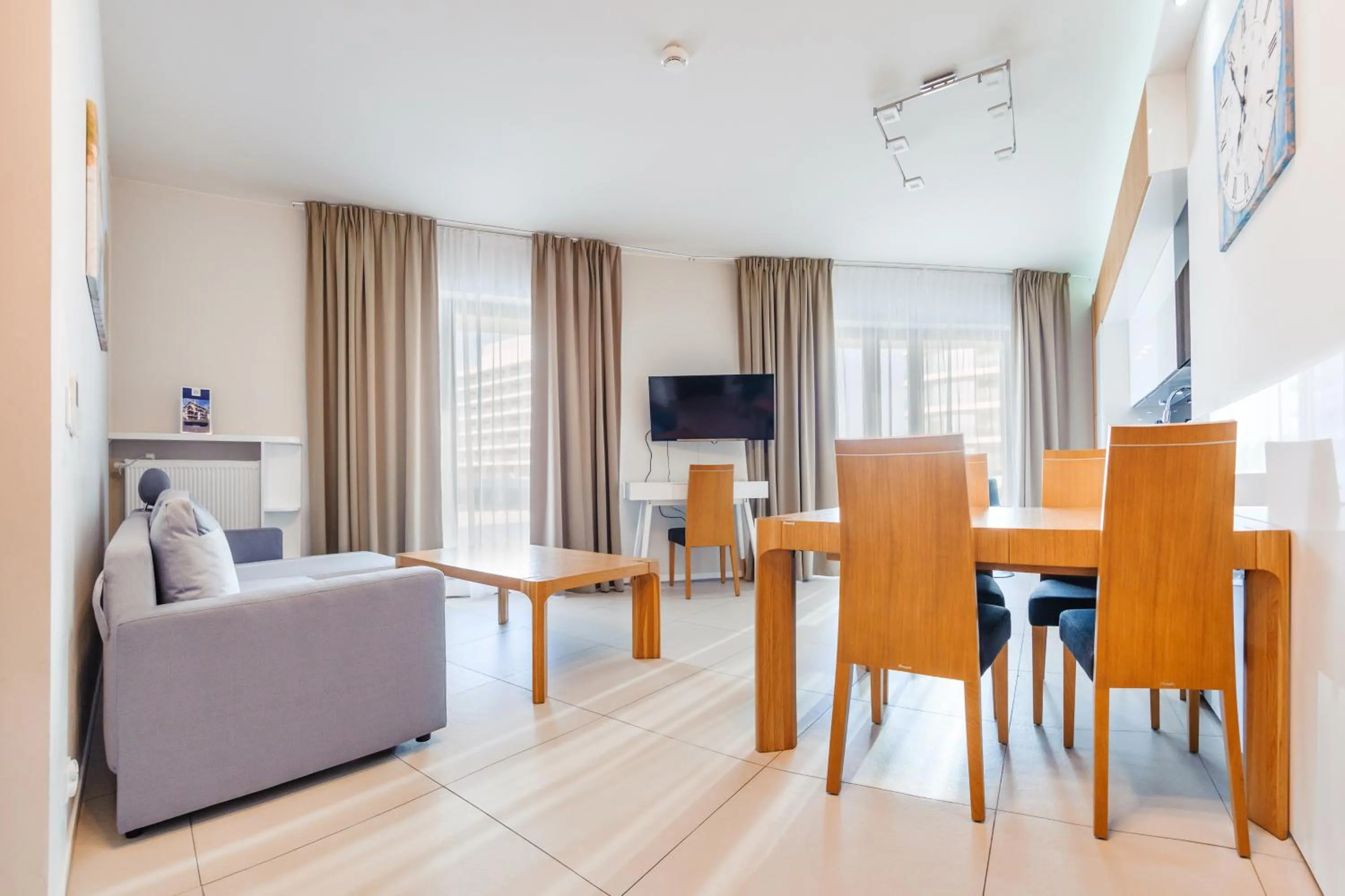 TV and multimedia in Baltic Park Molo, Sun & Snow