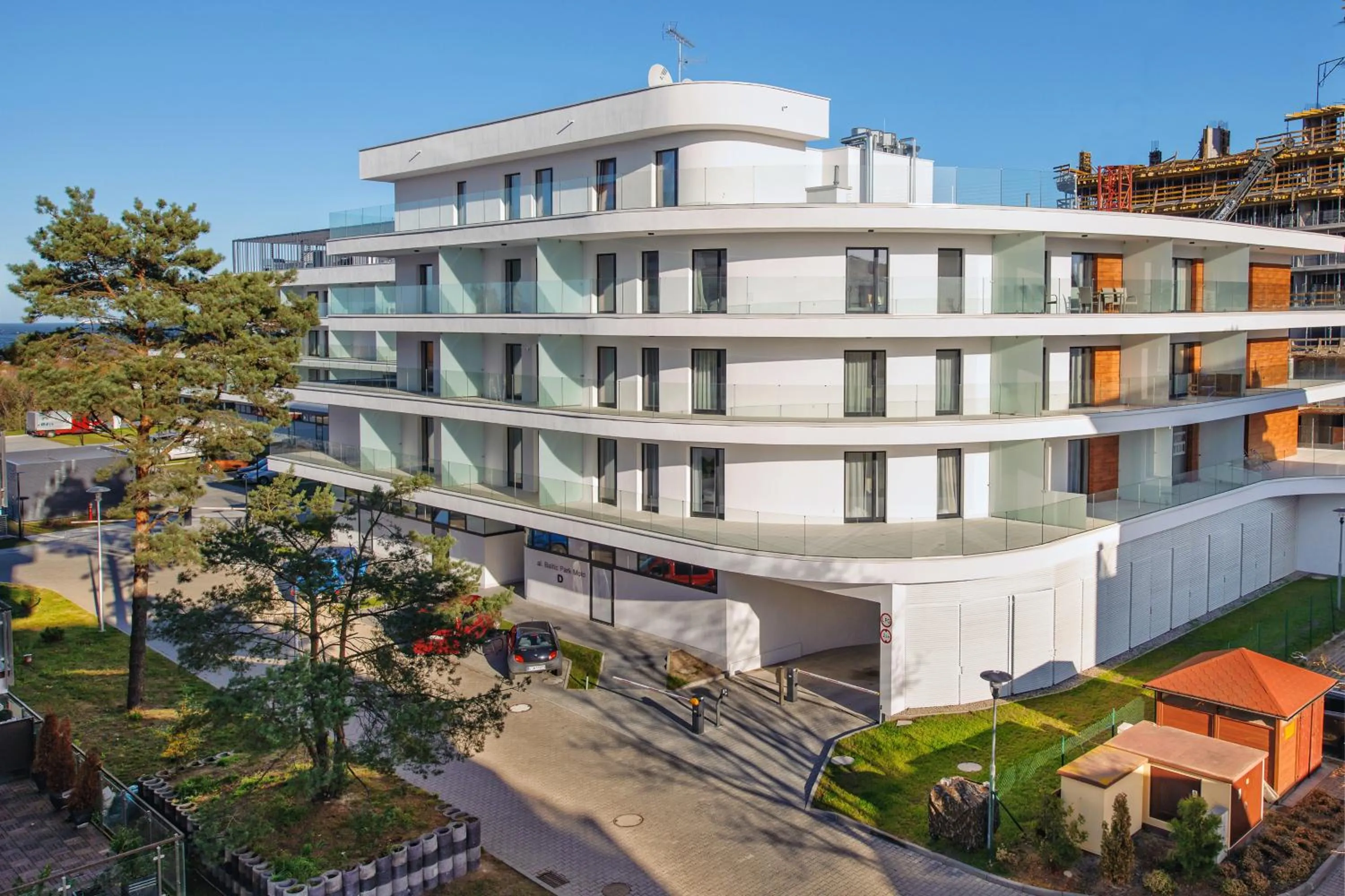 Bird's eye view in Baltic Park Molo, Sun & Snow