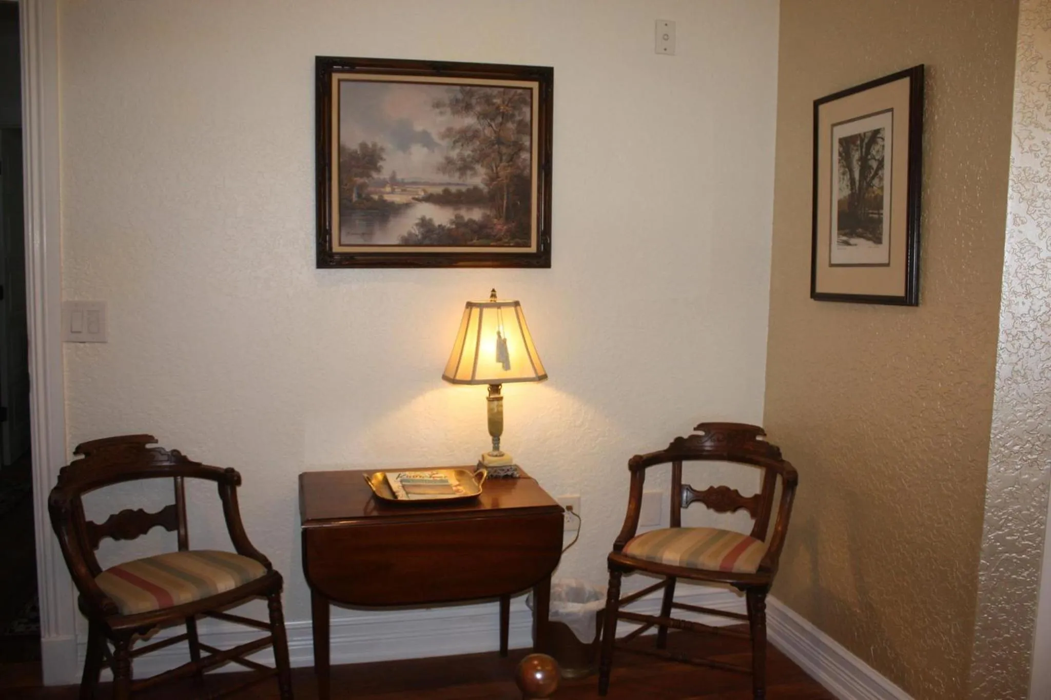 Seating area in Kapp and Kappy Bed & Breakfast