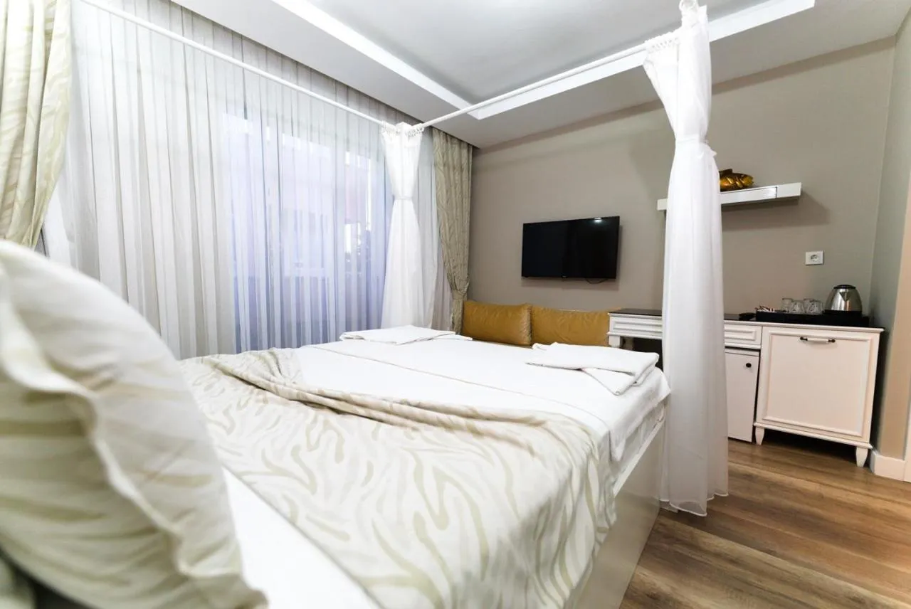 Photo of the whole room, Bed in Microyal Hotel