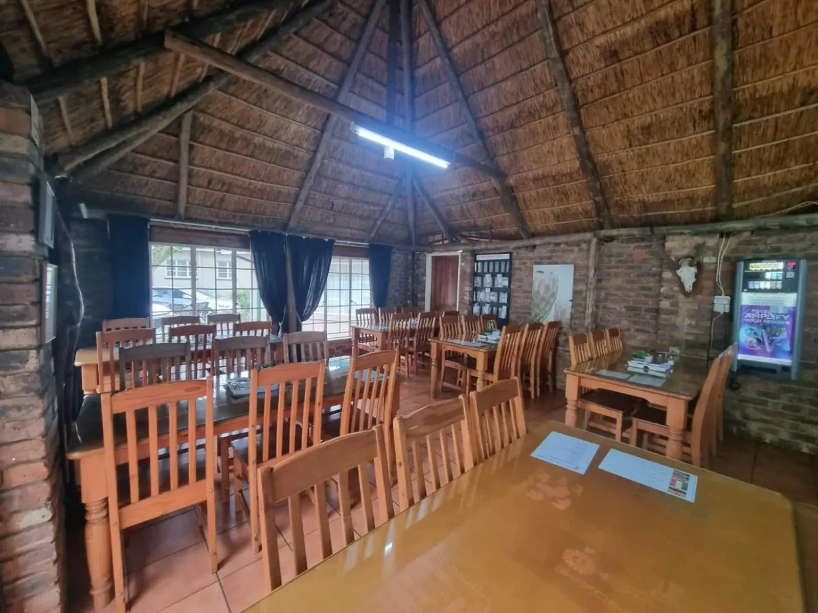 Restaurant/places to eat in Airport Inn Bed and Breakfast Restaurant/places to eat in Airport Inn Bed and Breakfast