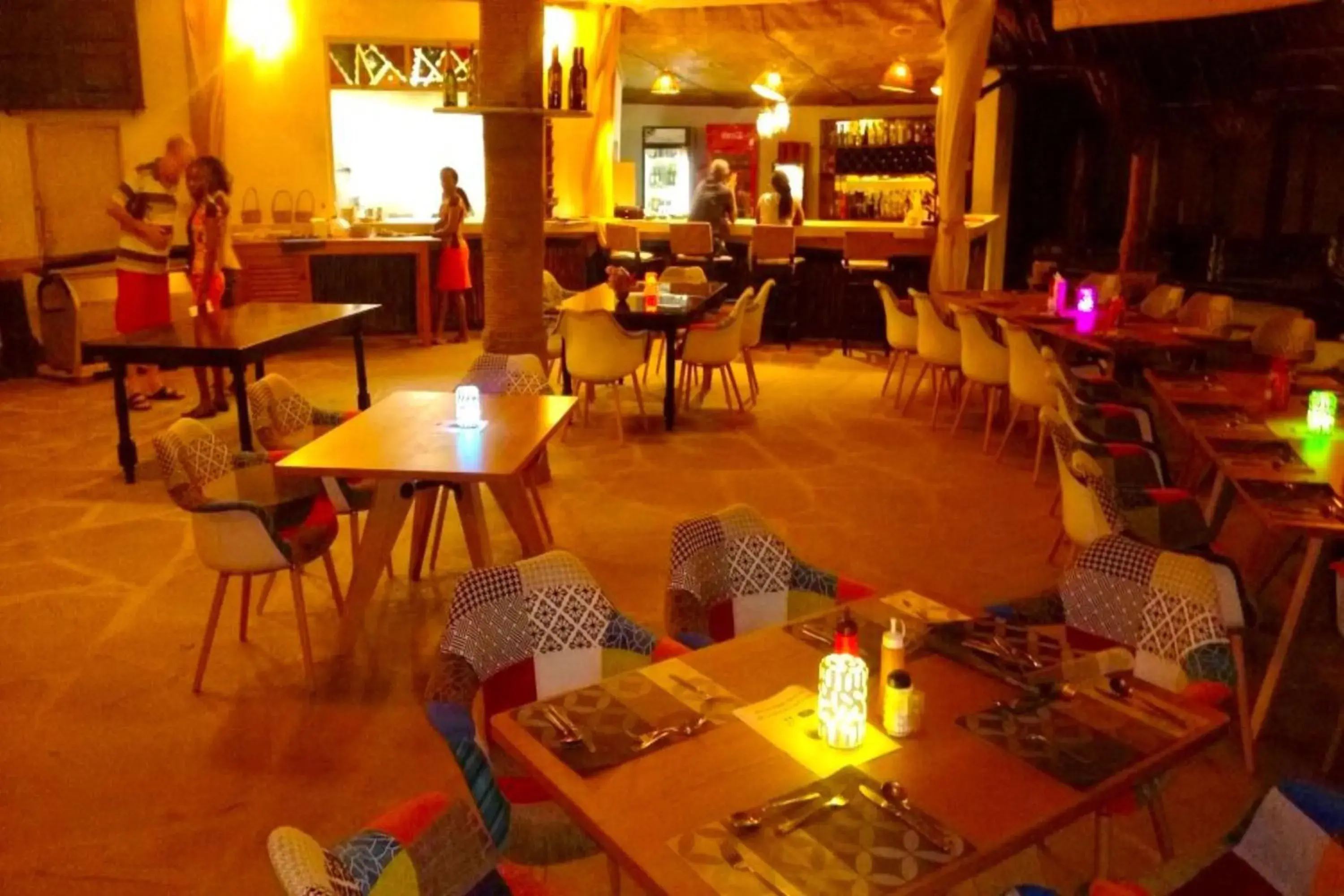 Restaurant/places to eat in Bahari Dhow Beach Villas Restaurant/places to eat in Bahari Dhow Beach Villas