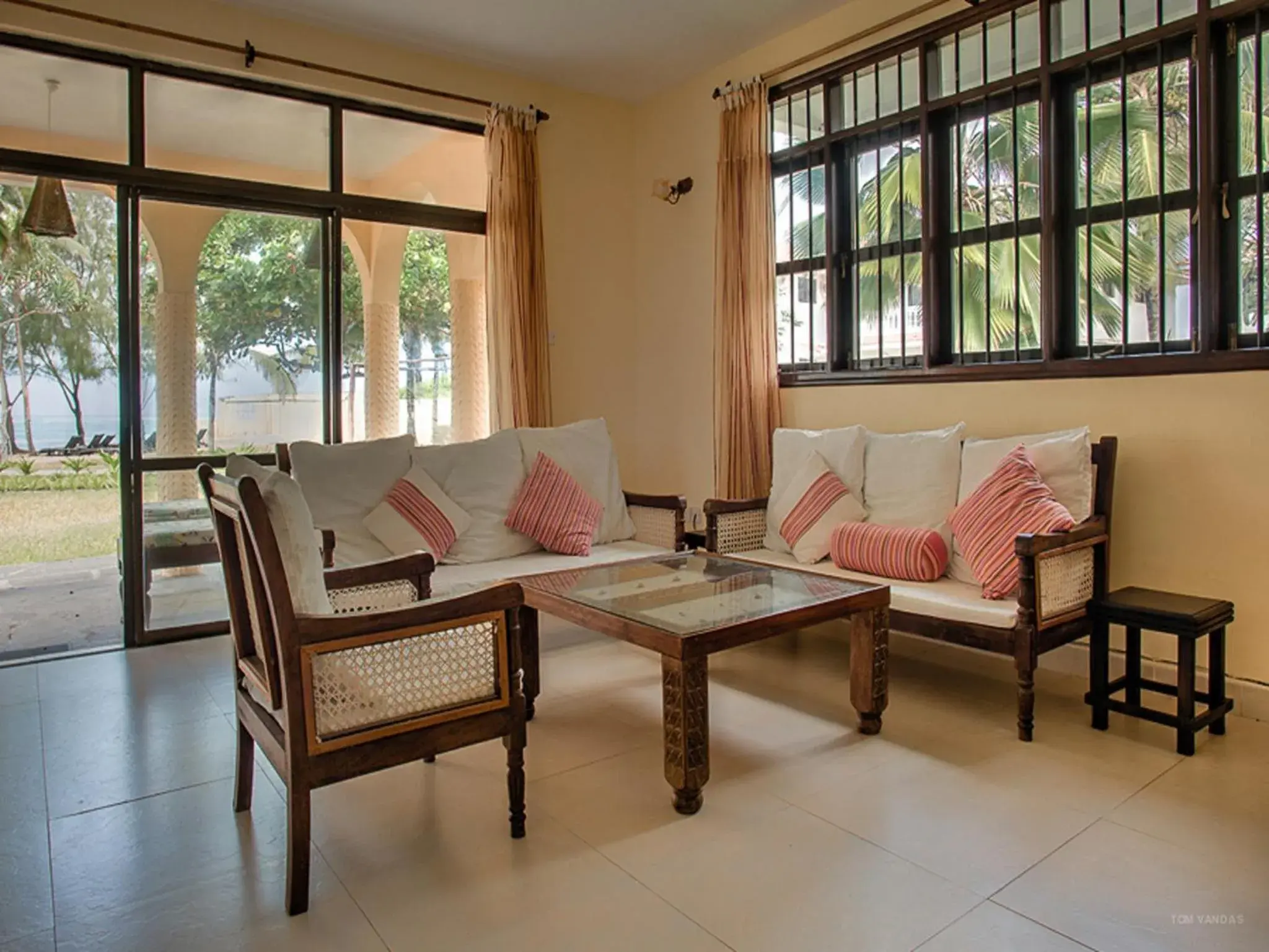 Living room in Bahari Dhow Beach Villas Living room in Bahari Dhow Beach Villas