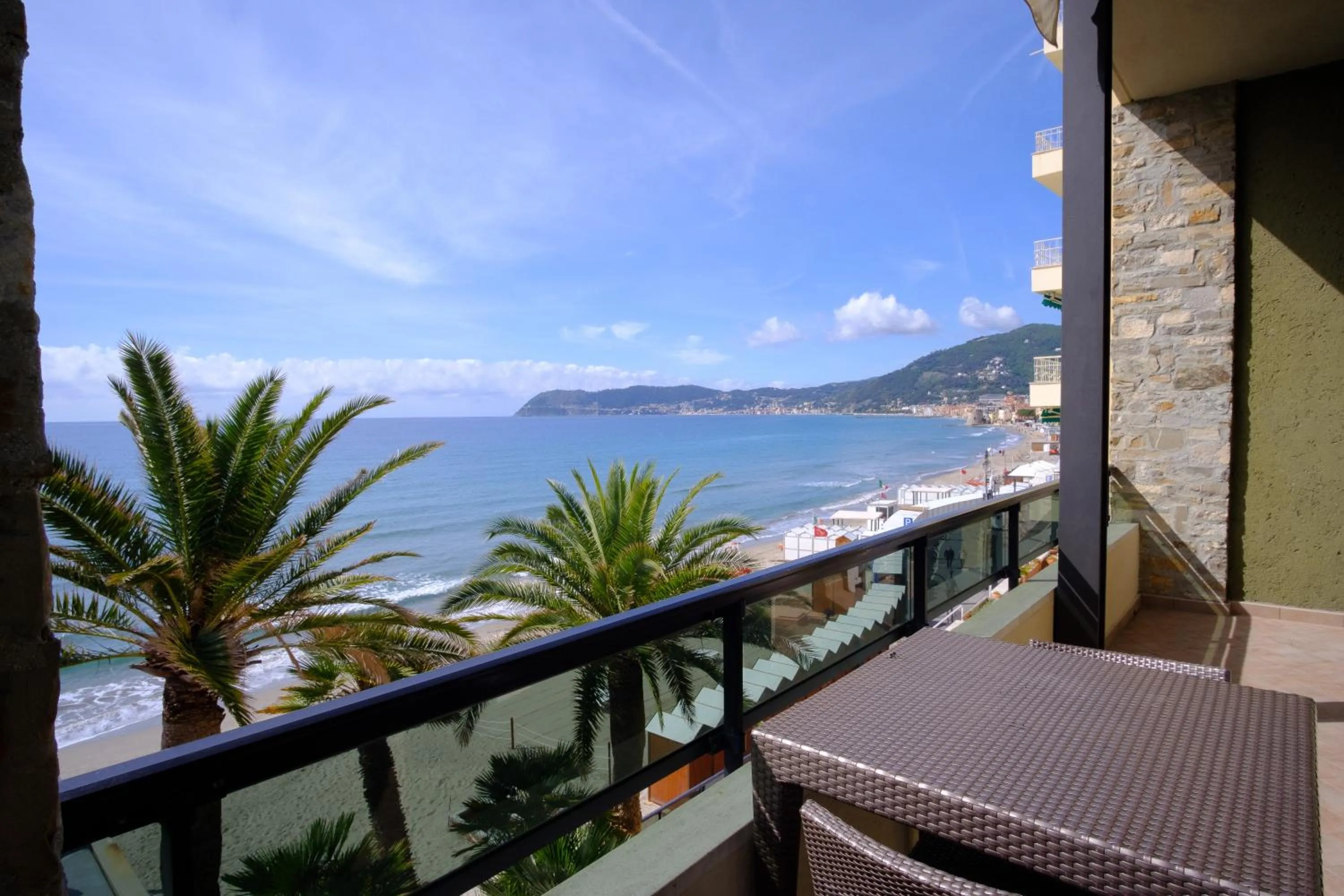 Residence Sole Mare Alaxi Hotels