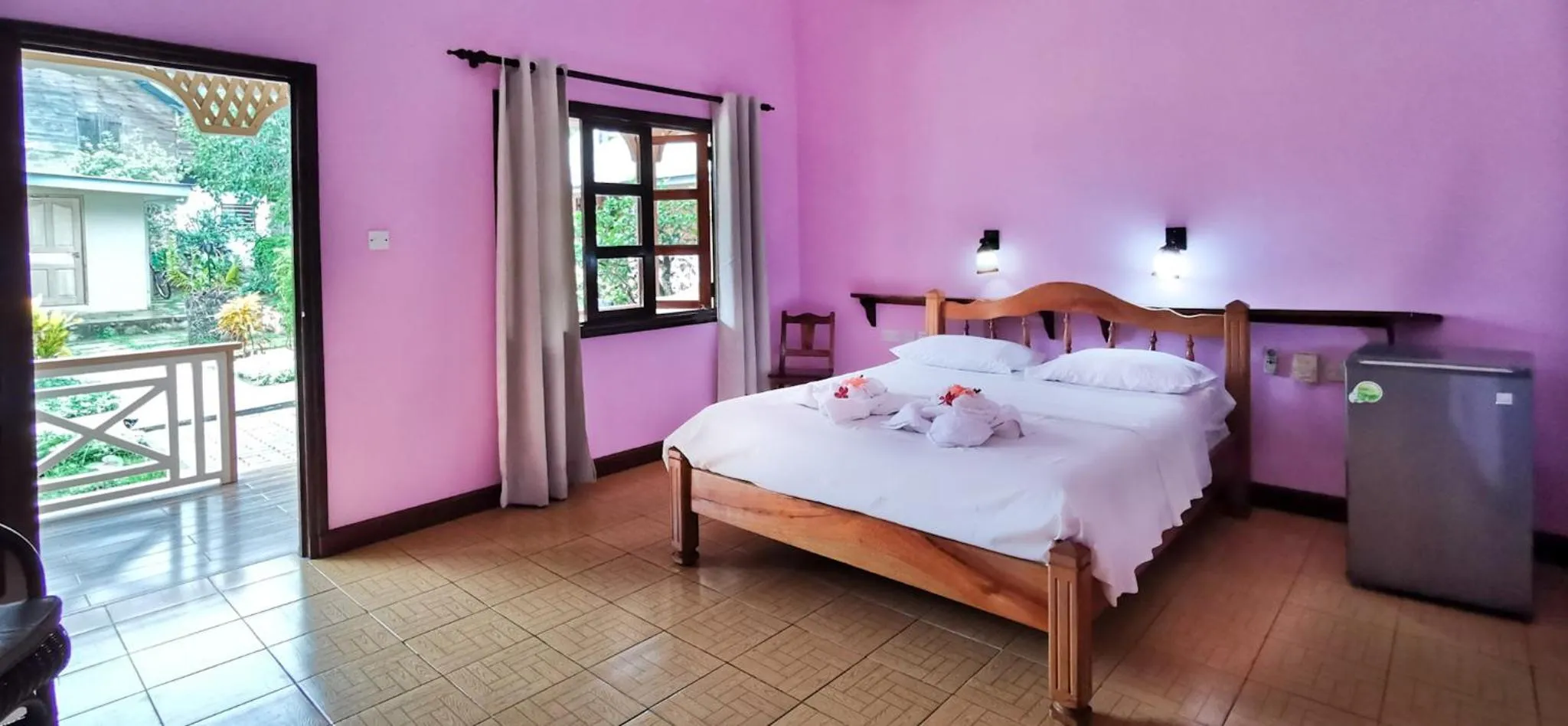 Photo of the whole room, Bed in Bernique Guesthouse