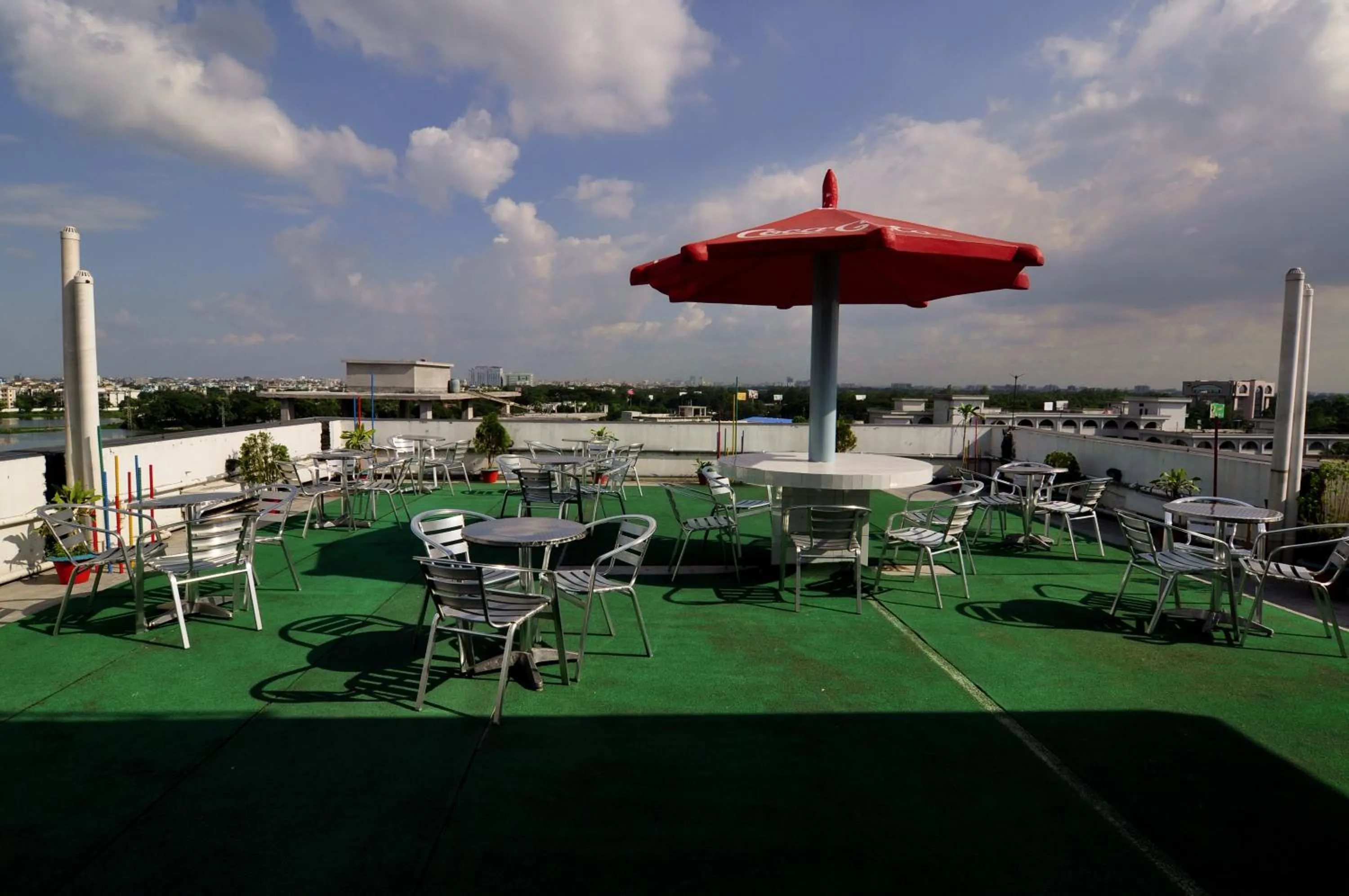 Day in Holiday Xpress