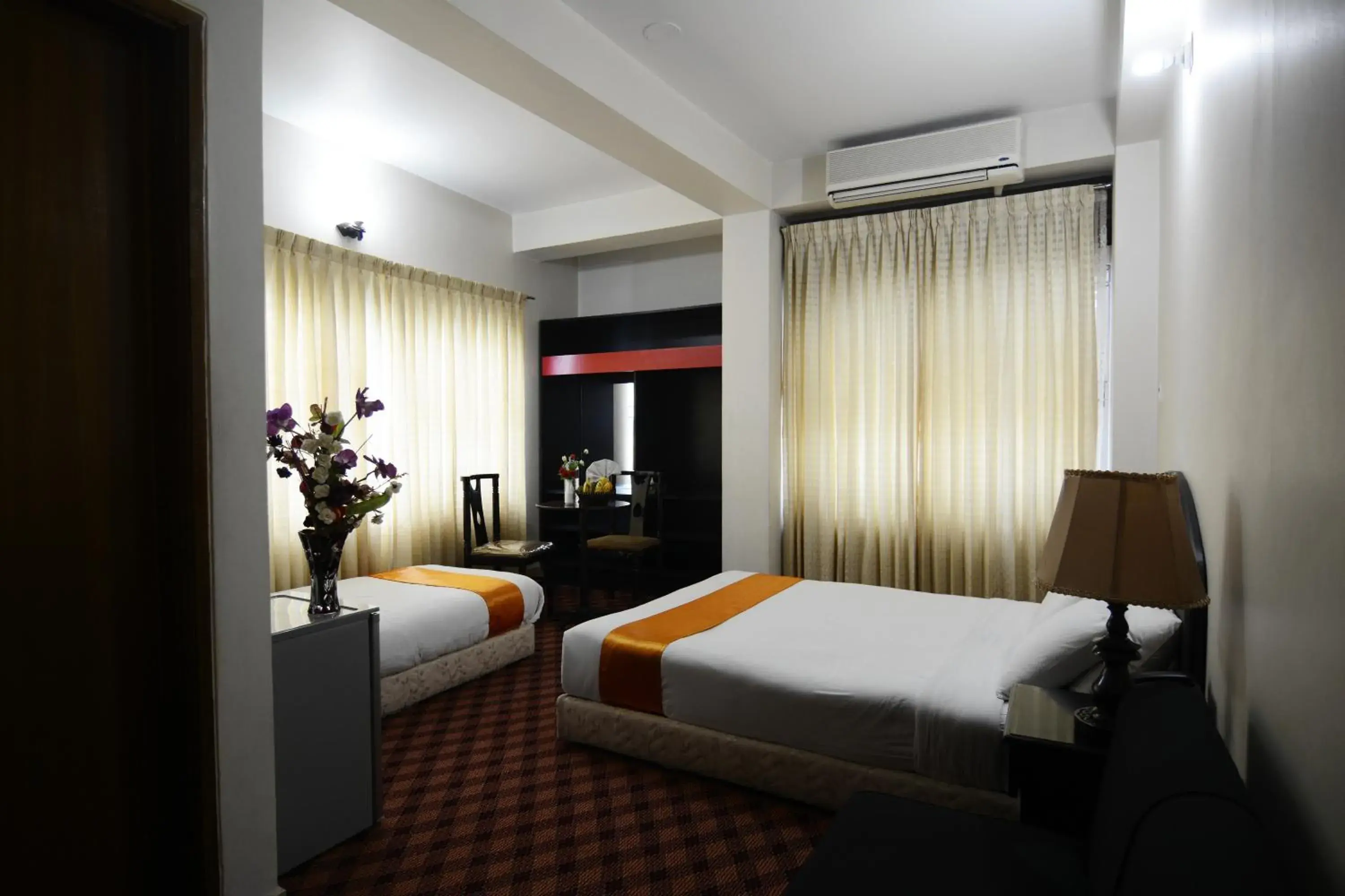 Deluxe Family Suite in Holiday Xpress Deluxe Family Suite in Holiday Xpress