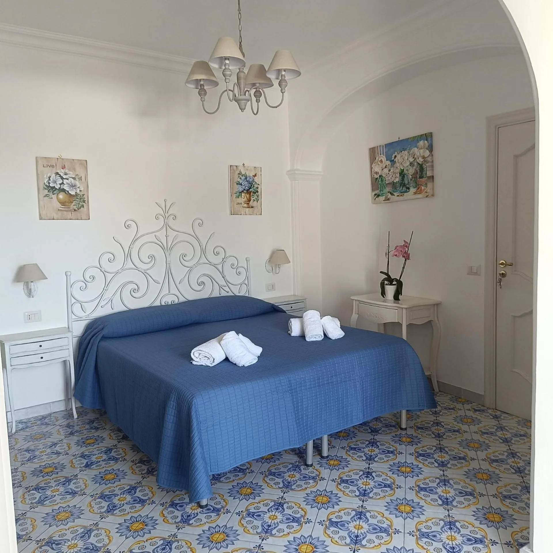 Bed in B&B Villa Cristina