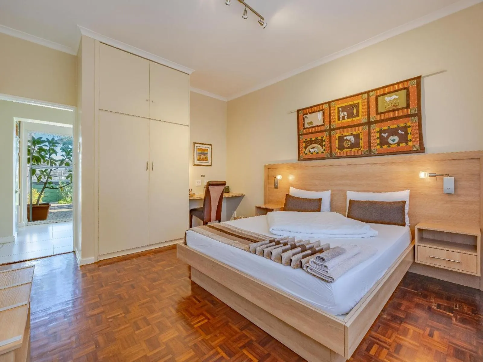 Photo of the whole room, Bed in Hajo's Lodge & Spa