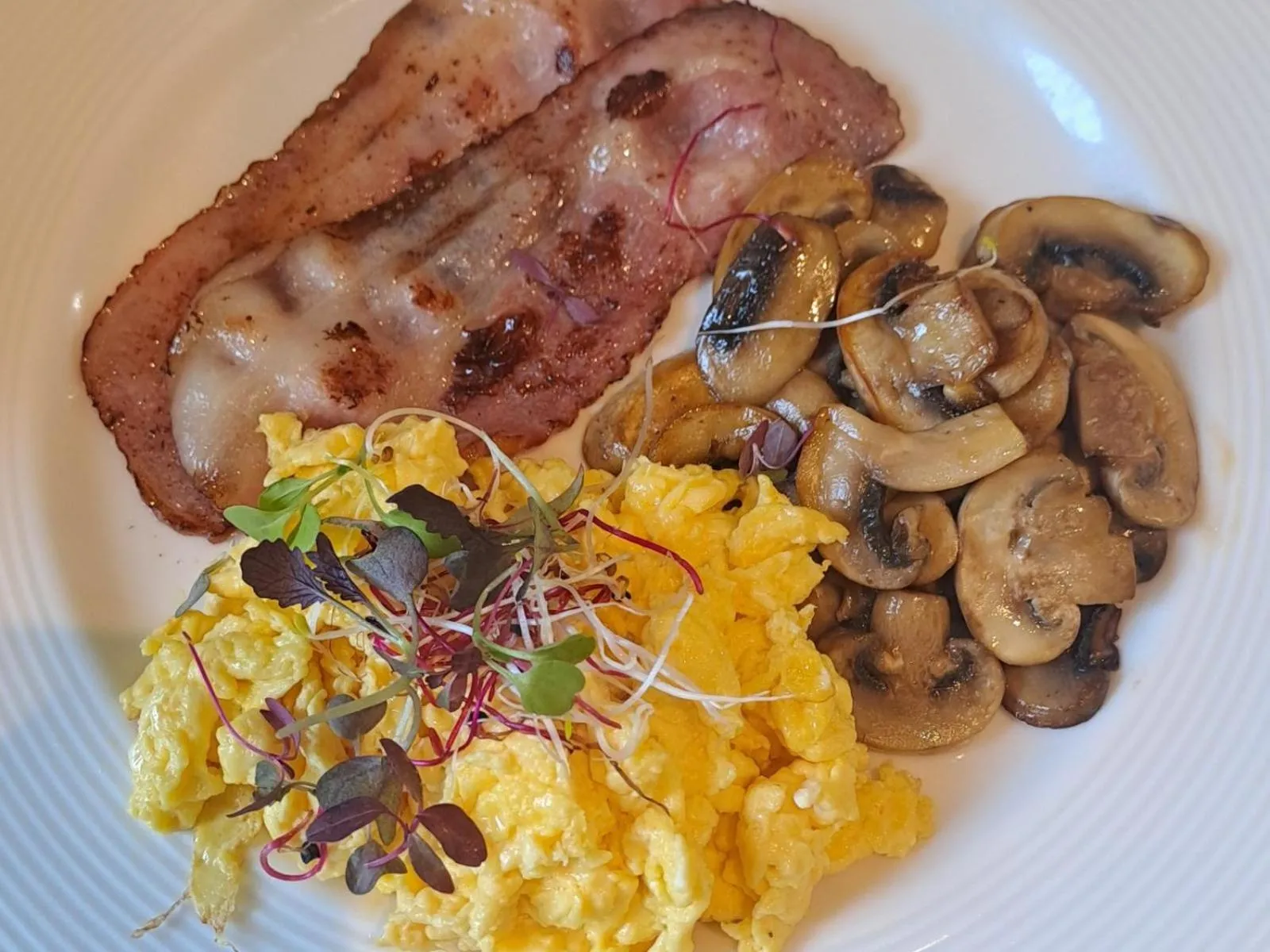 Dining area in Hajo's Lodge & Spa