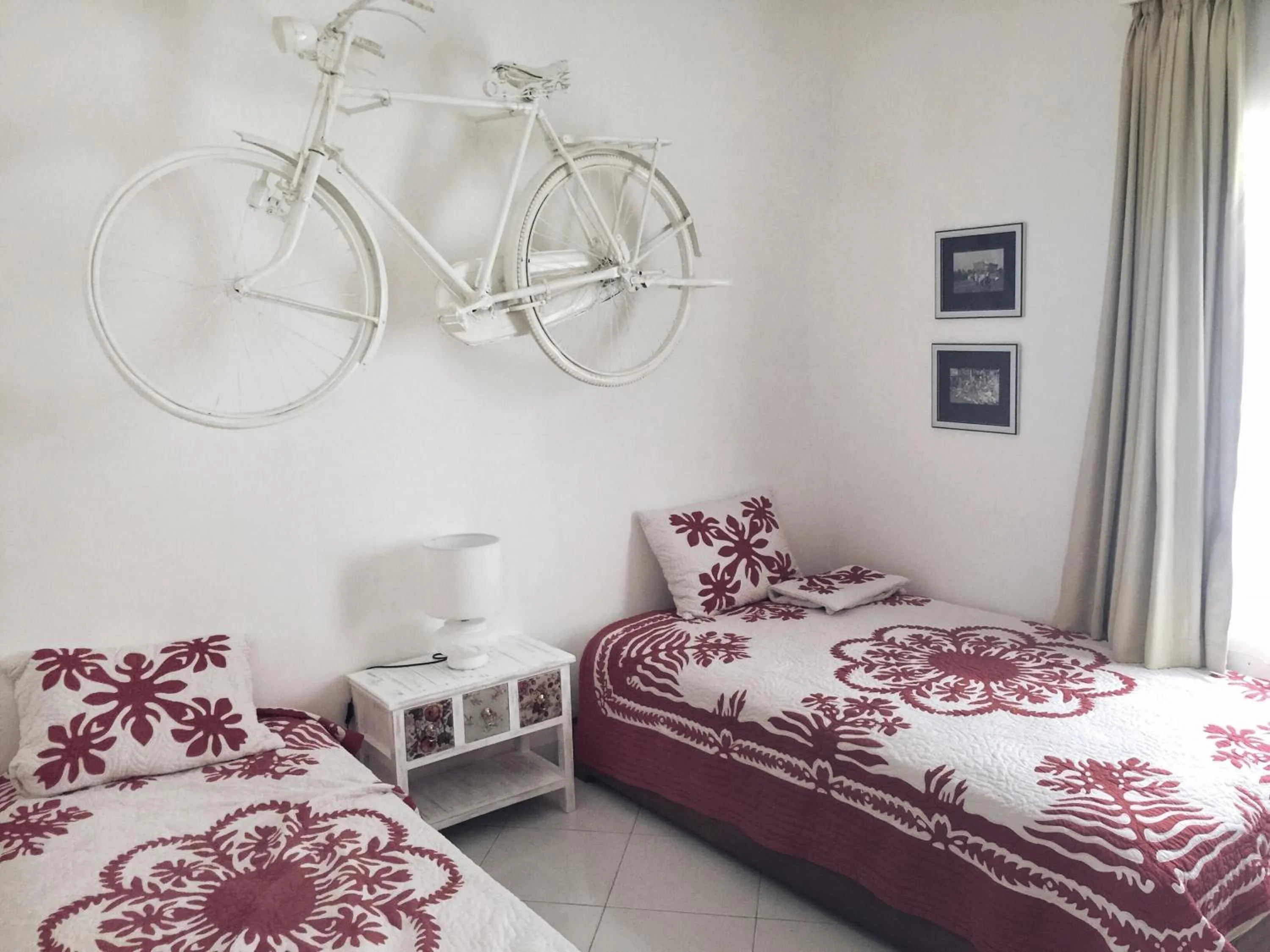 Bed in Yogyakarta Tropicana Villa