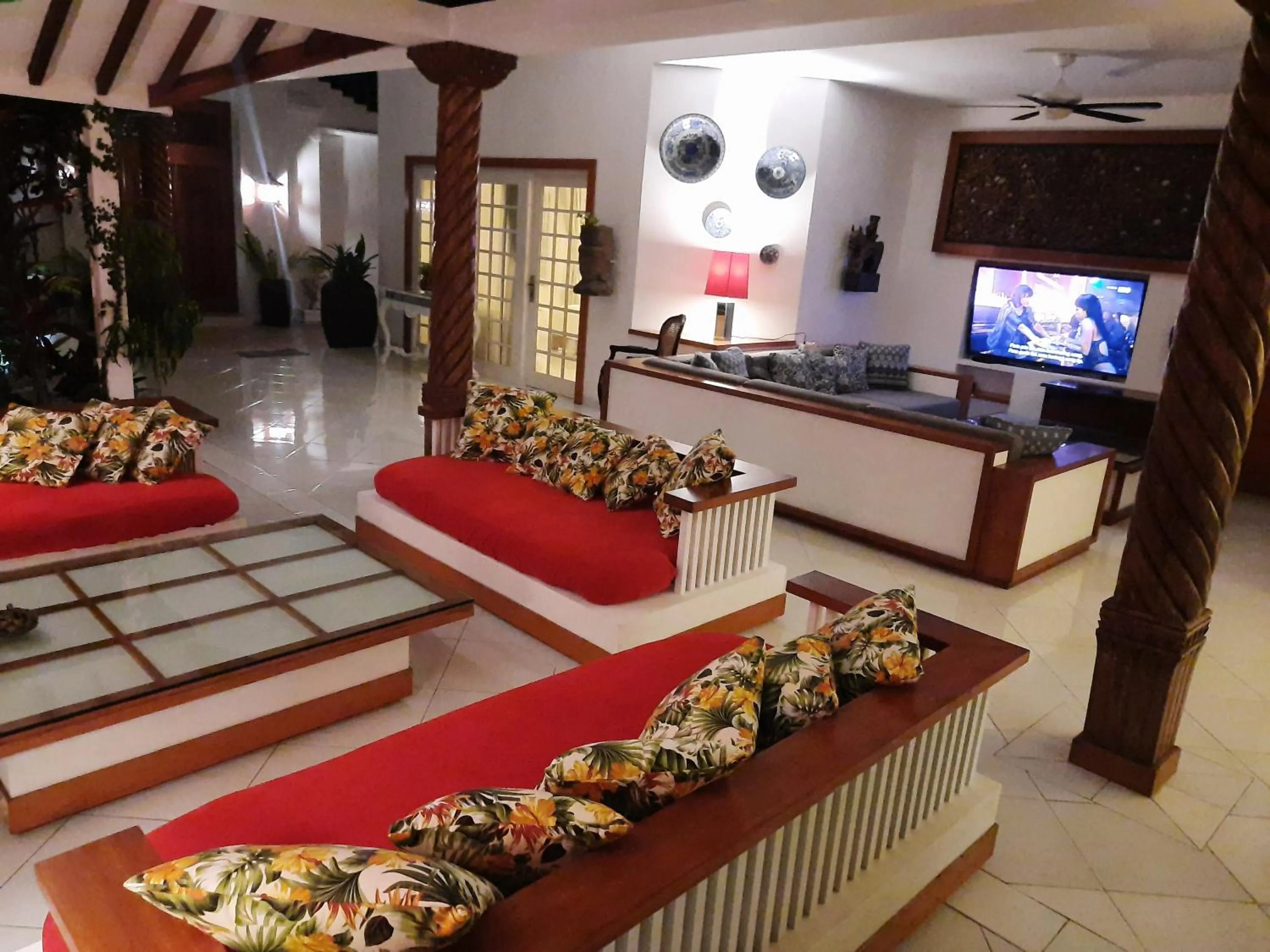 Yogyakarta Tropicana Villa