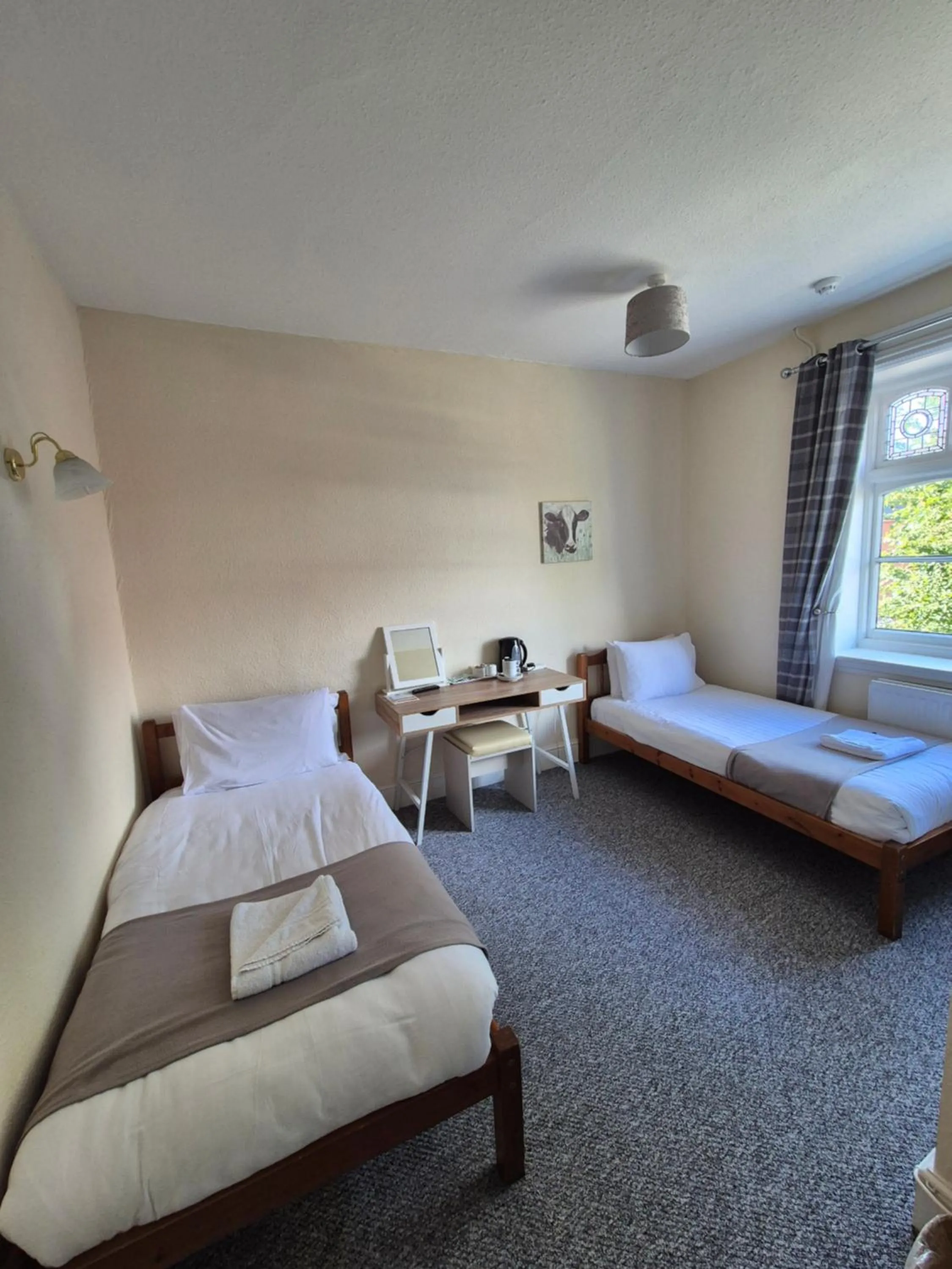 Bed in The Stokesay Inn