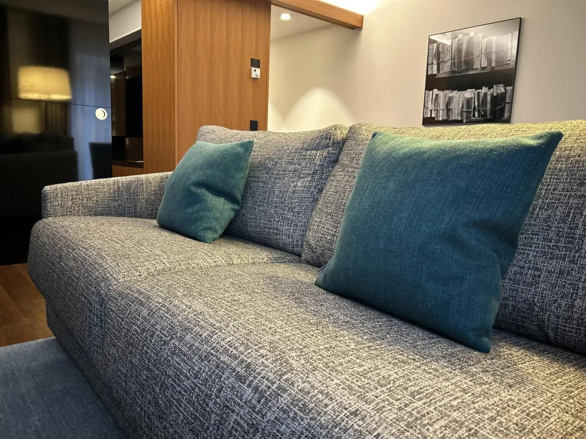 Living room in Fraser Suites Geneva - Serviced Apartments Living room in Fraser Suites Geneva - Serviced Apartments