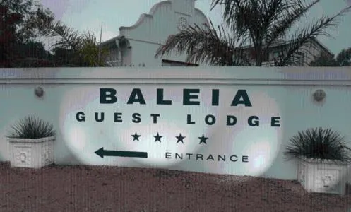 Facade/entrance in Baleia Guest Lodge