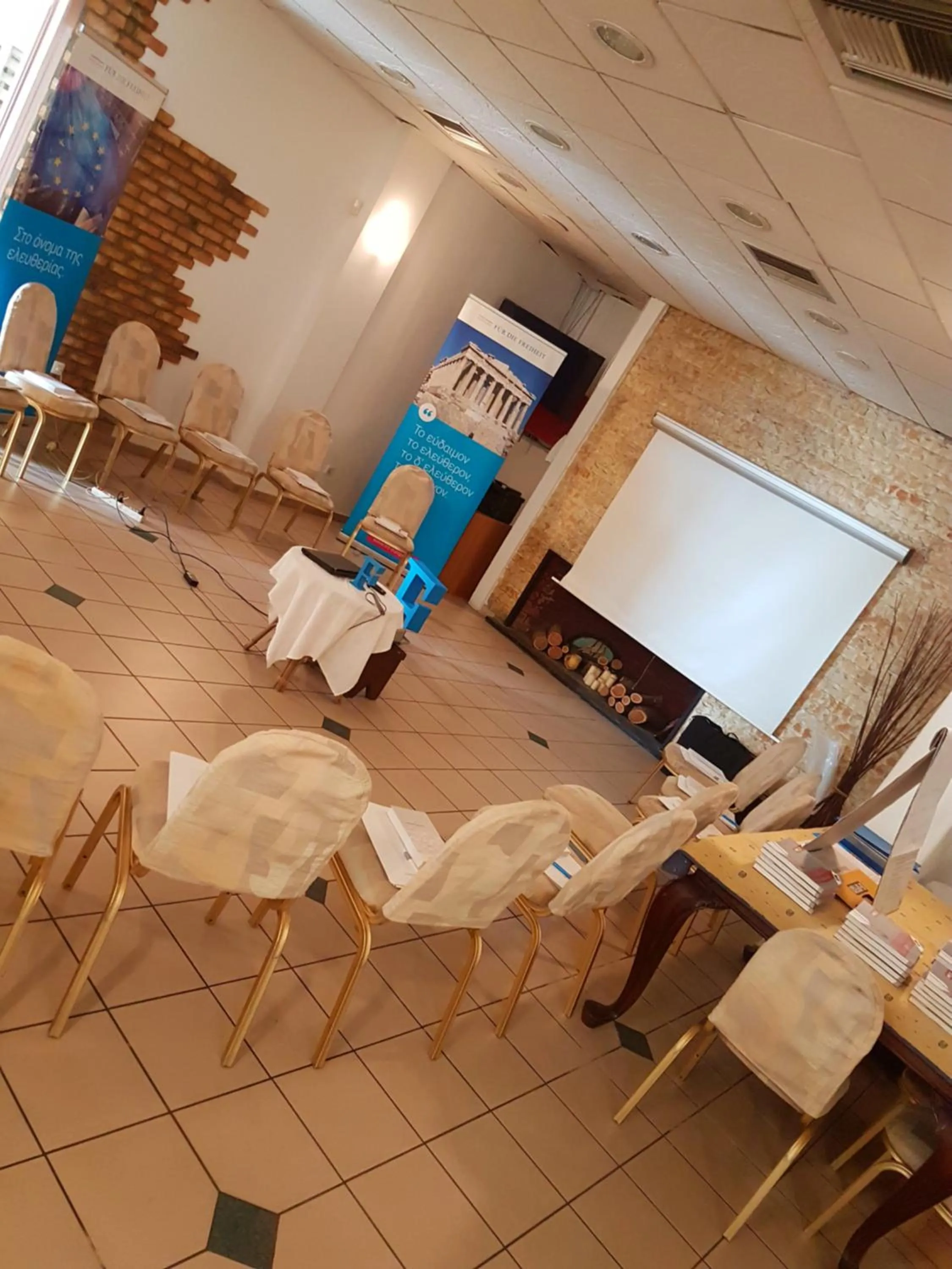 Banquet/Function facilities in Kiani Akti