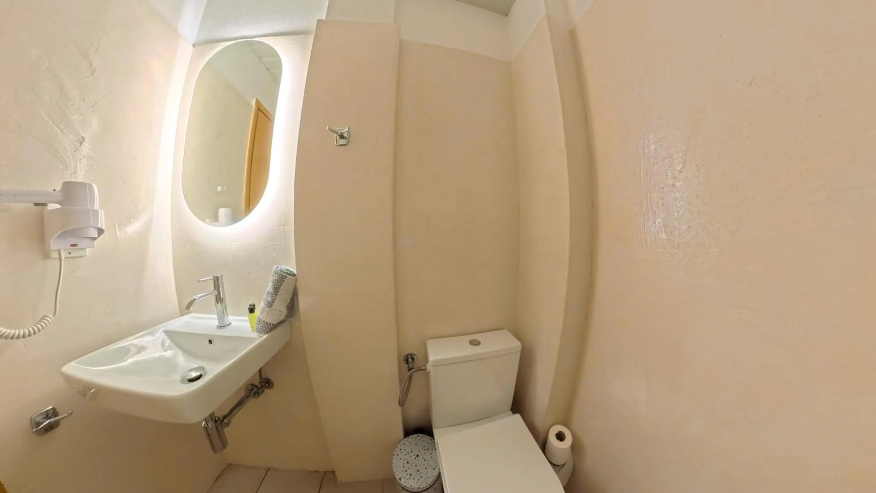 Toilet in Kiani Akti