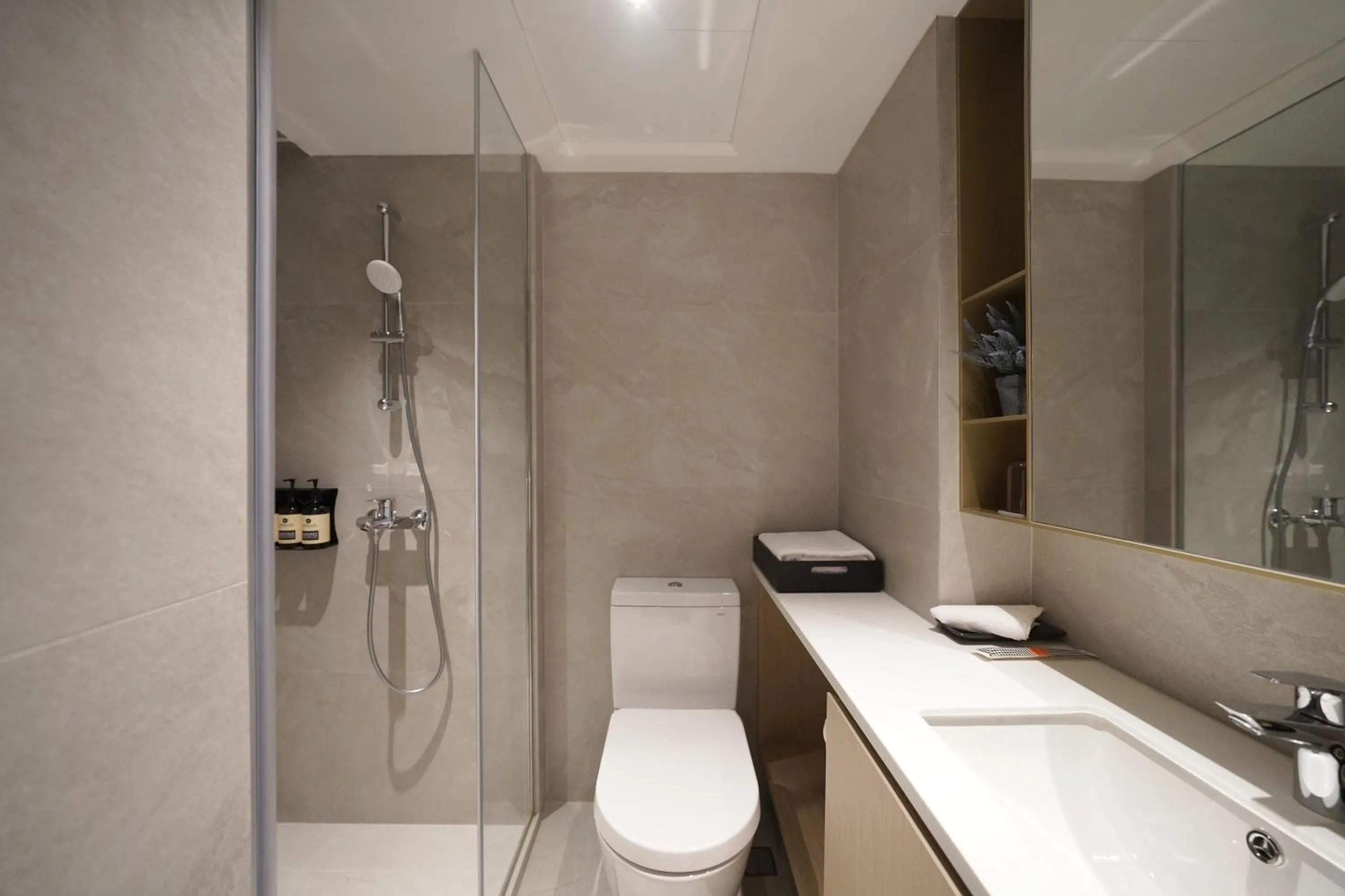 Bathroom in Stage Well Hotel