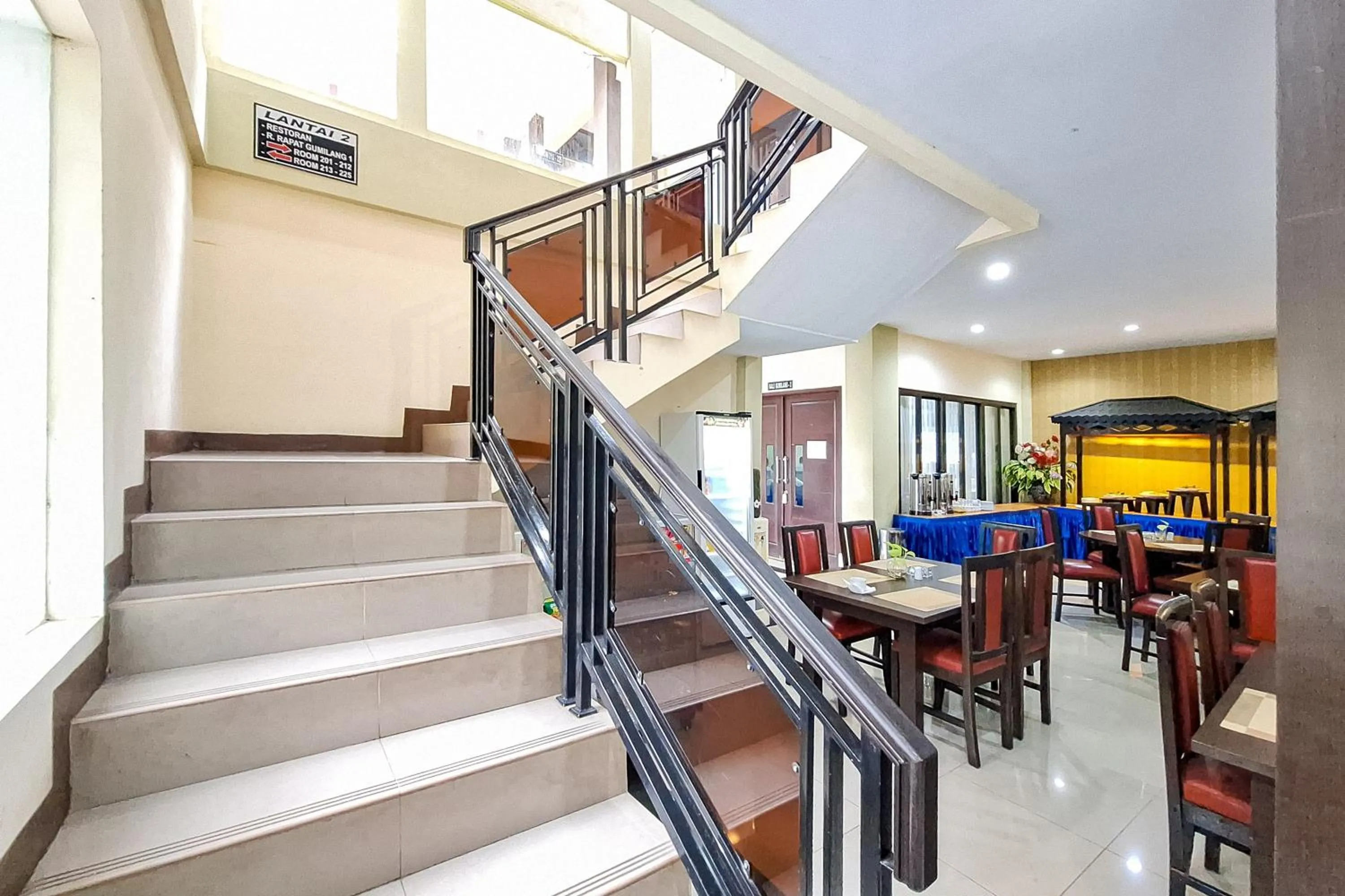 Urbanview Hotel Gumilang Puncak