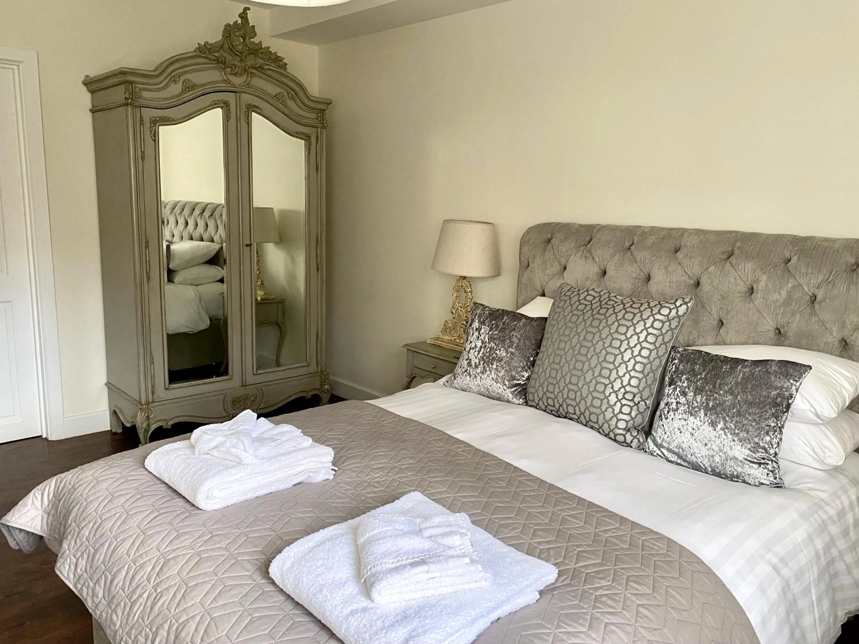 Bed in Kings Head Bawburgh