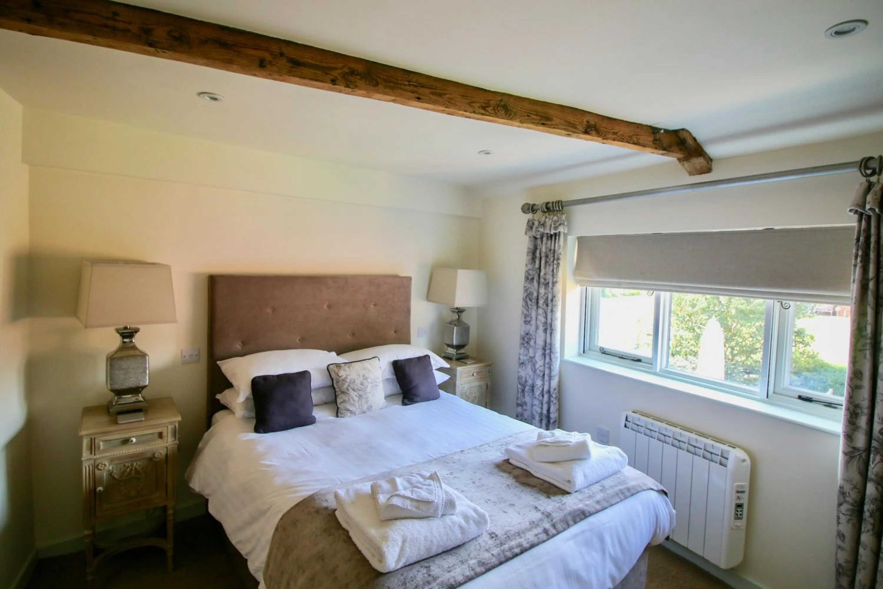 Bed in Kings Head Bawburgh