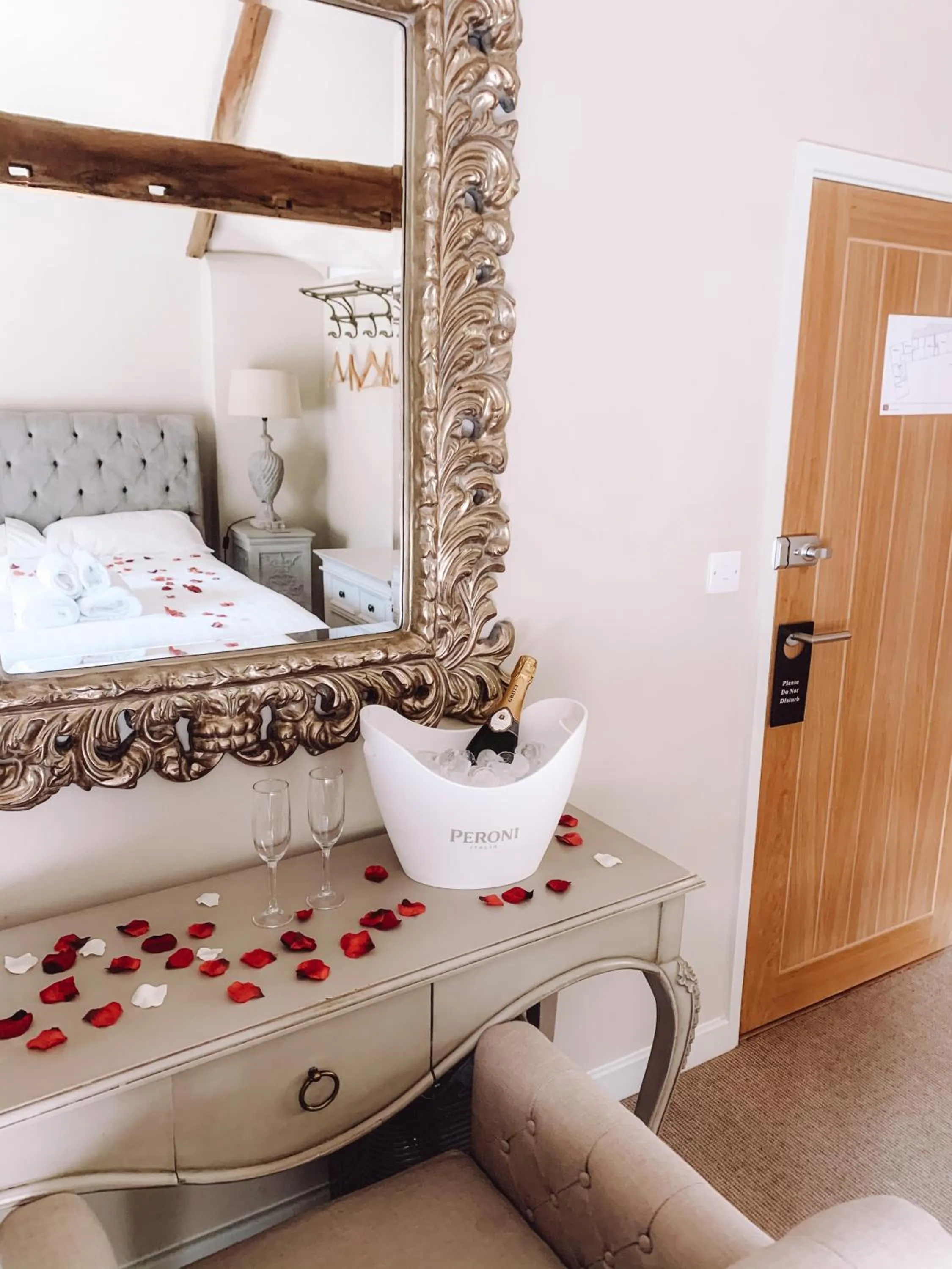 Bed in Kings Head Bawburgh