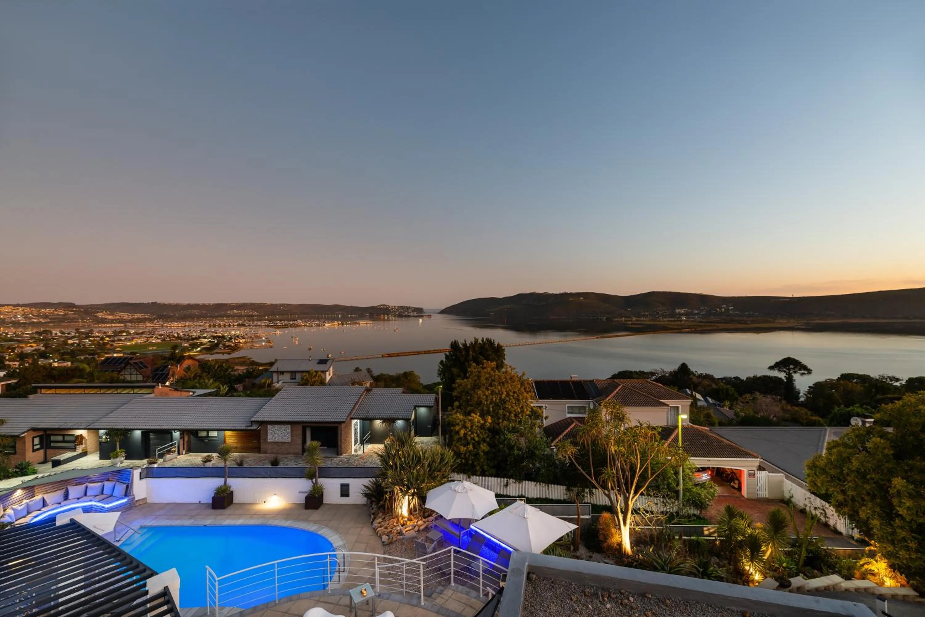 Villa Afrikana Guest Suites by Knysna Paradise Collection