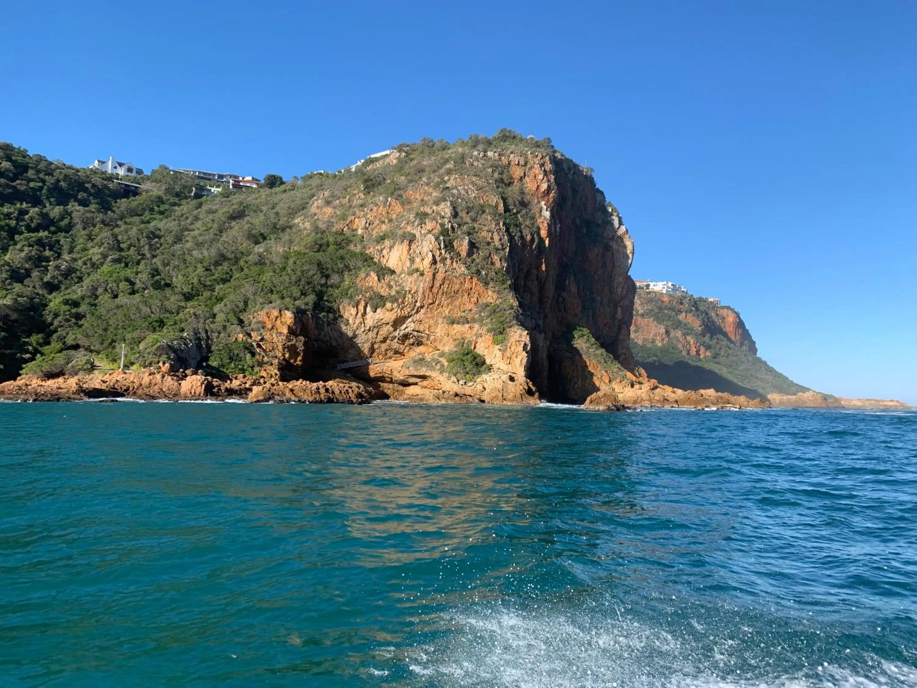 Villa Afrikana Guest Suites by Knysna Paradise Collection