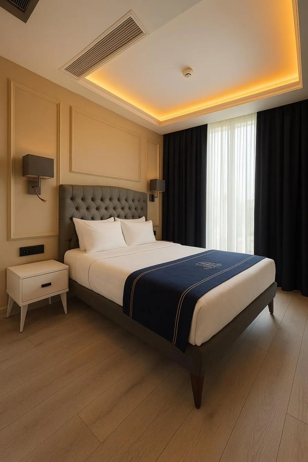 Bed in Loft Airport Hotel