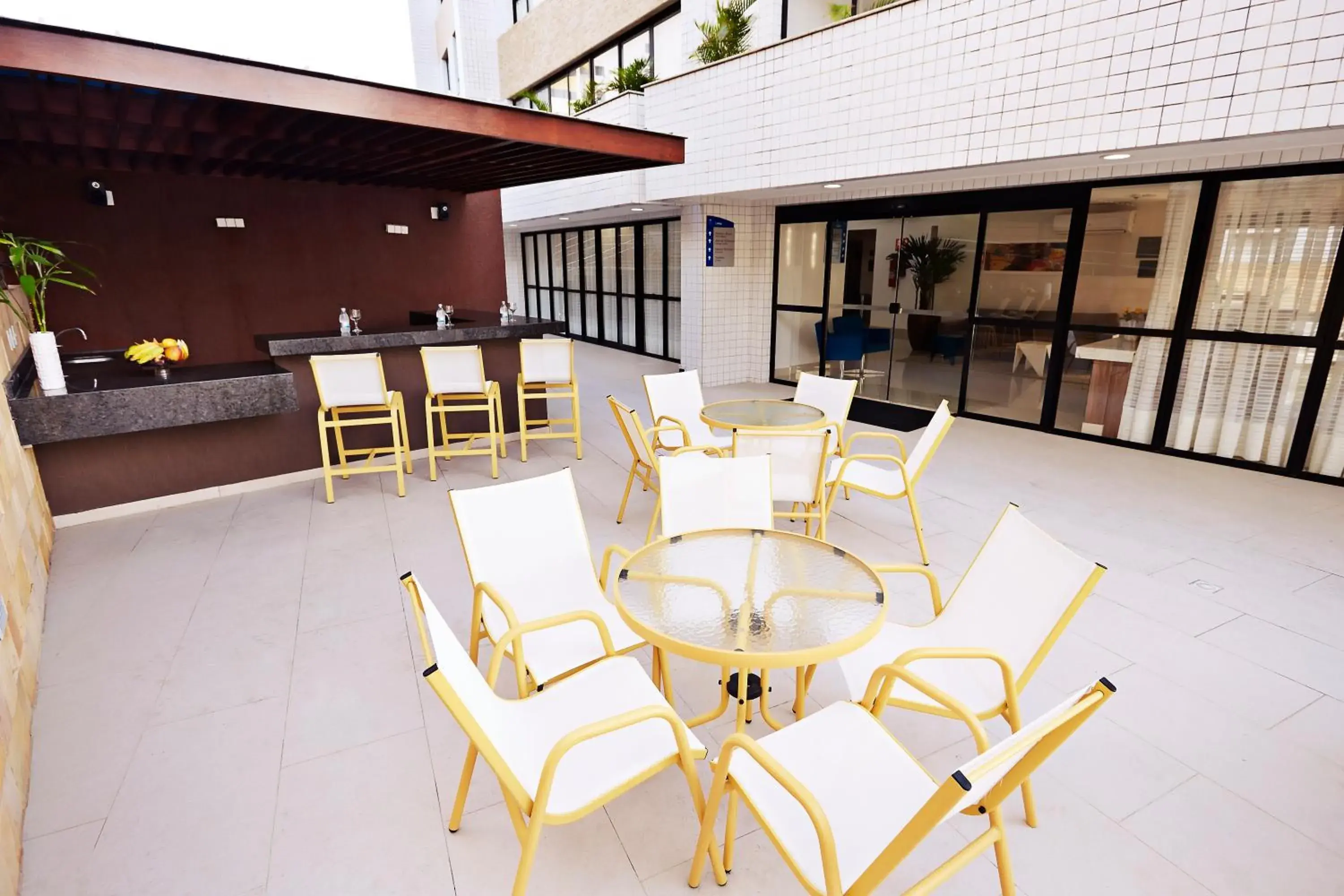 Lounge or bar in Transamerica Executive Natal Lounge or bar in Transamerica Executive Natal